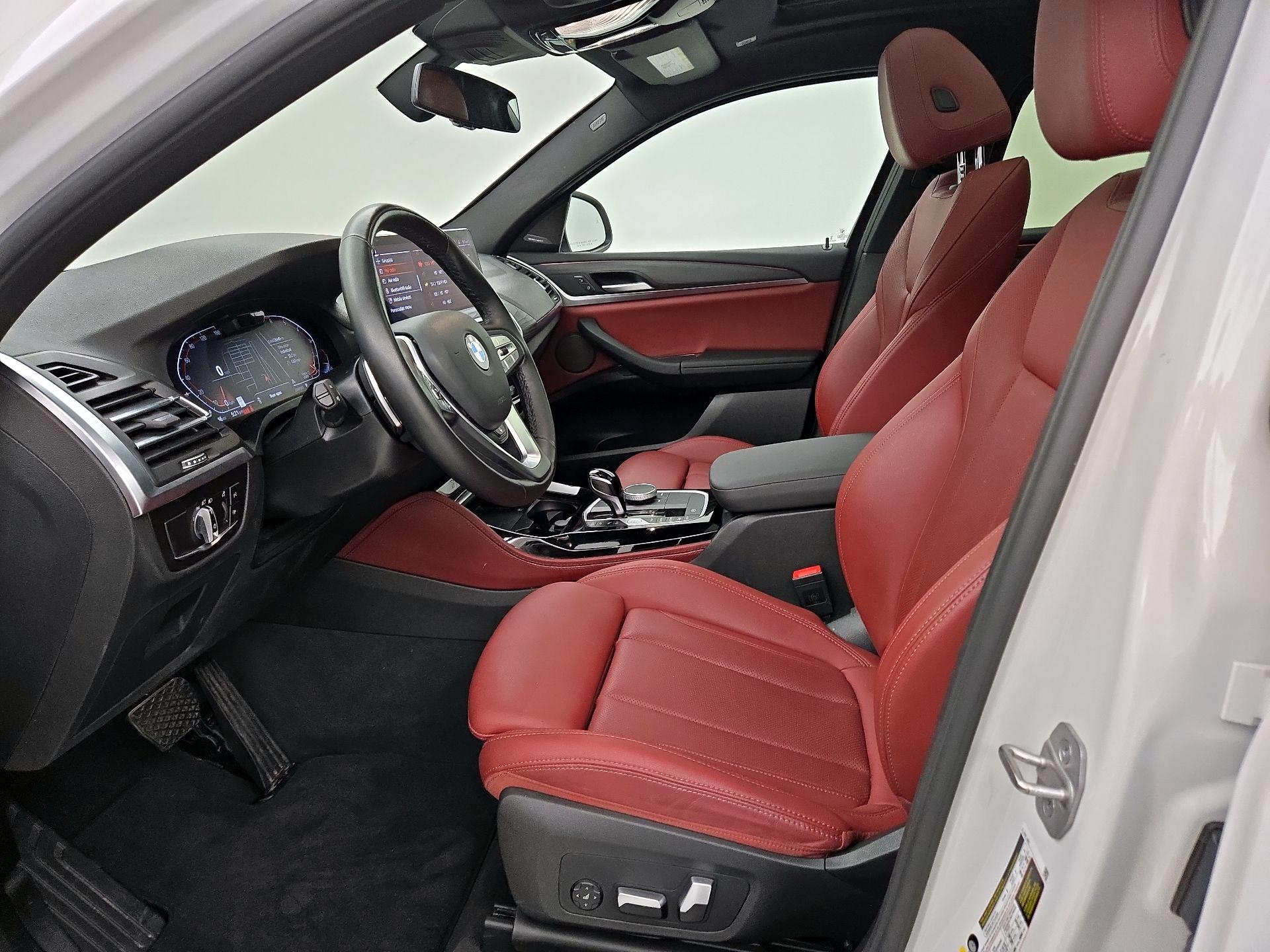 Thumbnail: 2023 BMW X4 - 11