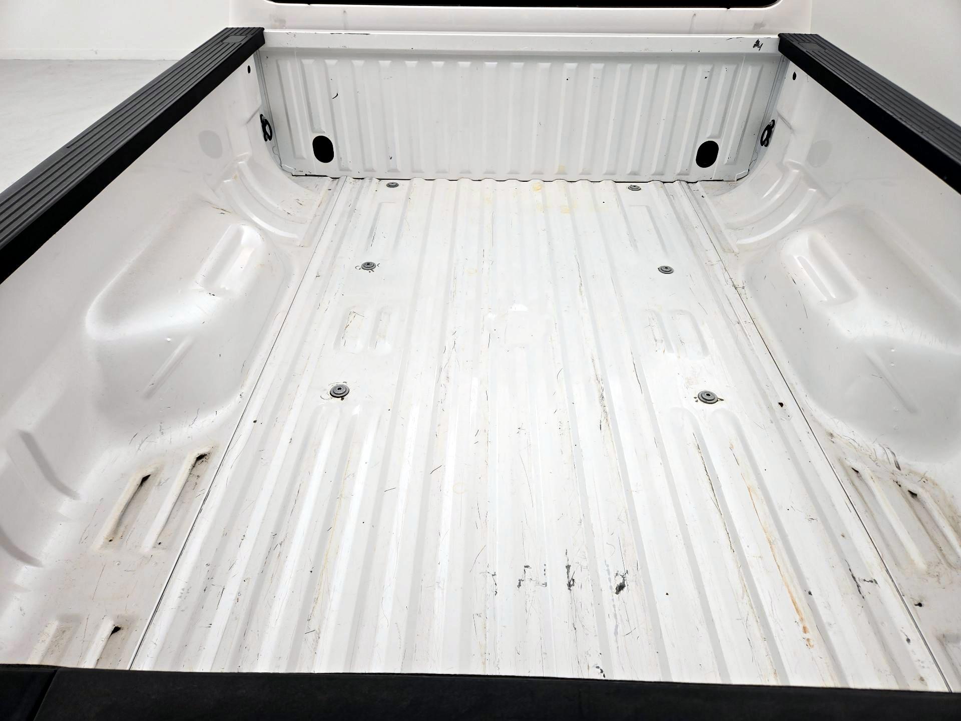 Thumbnail: 2016 Ford F-250 - 20