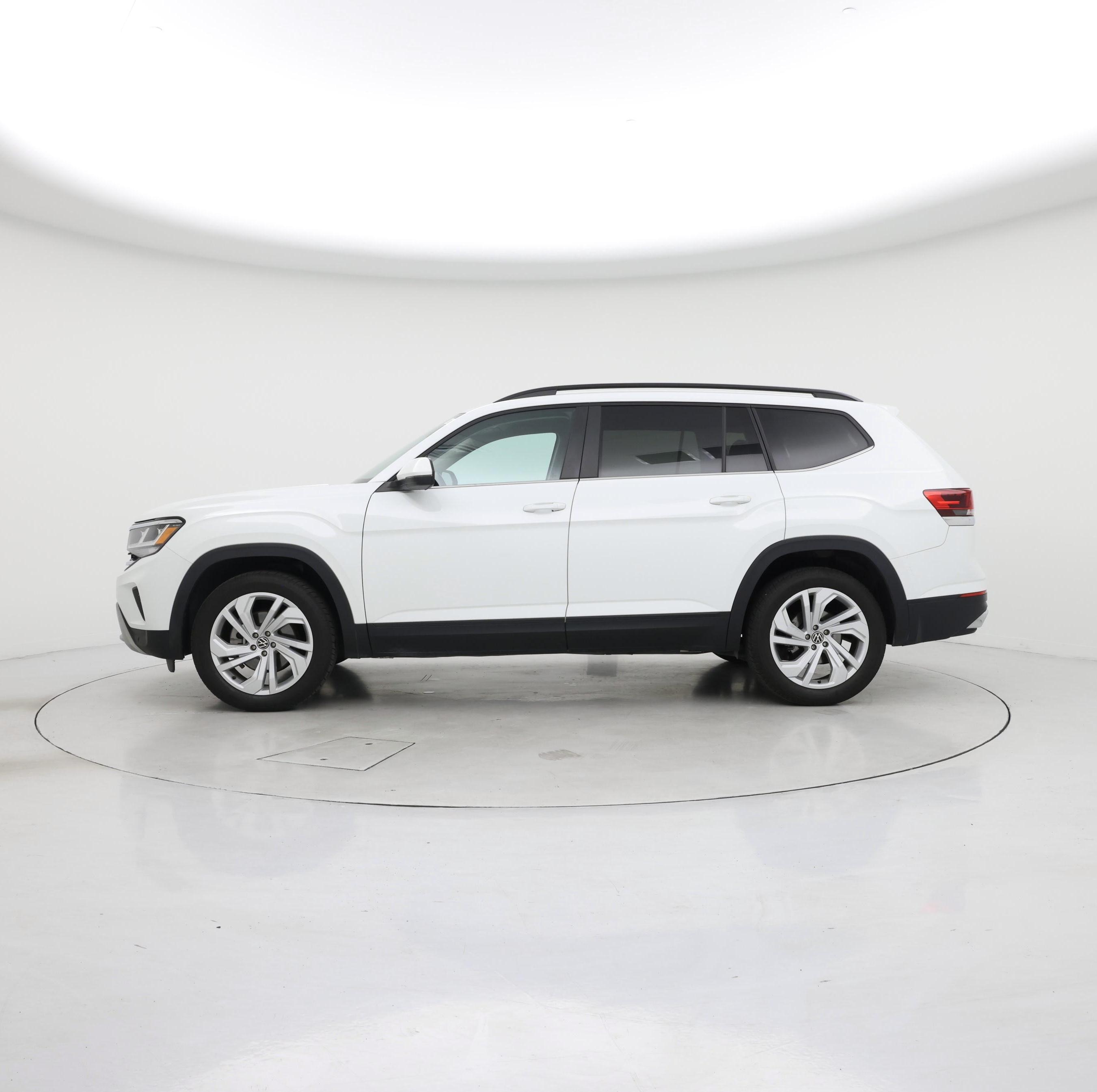 Thumbnail: 2021 Volkswagen Atlas - 3