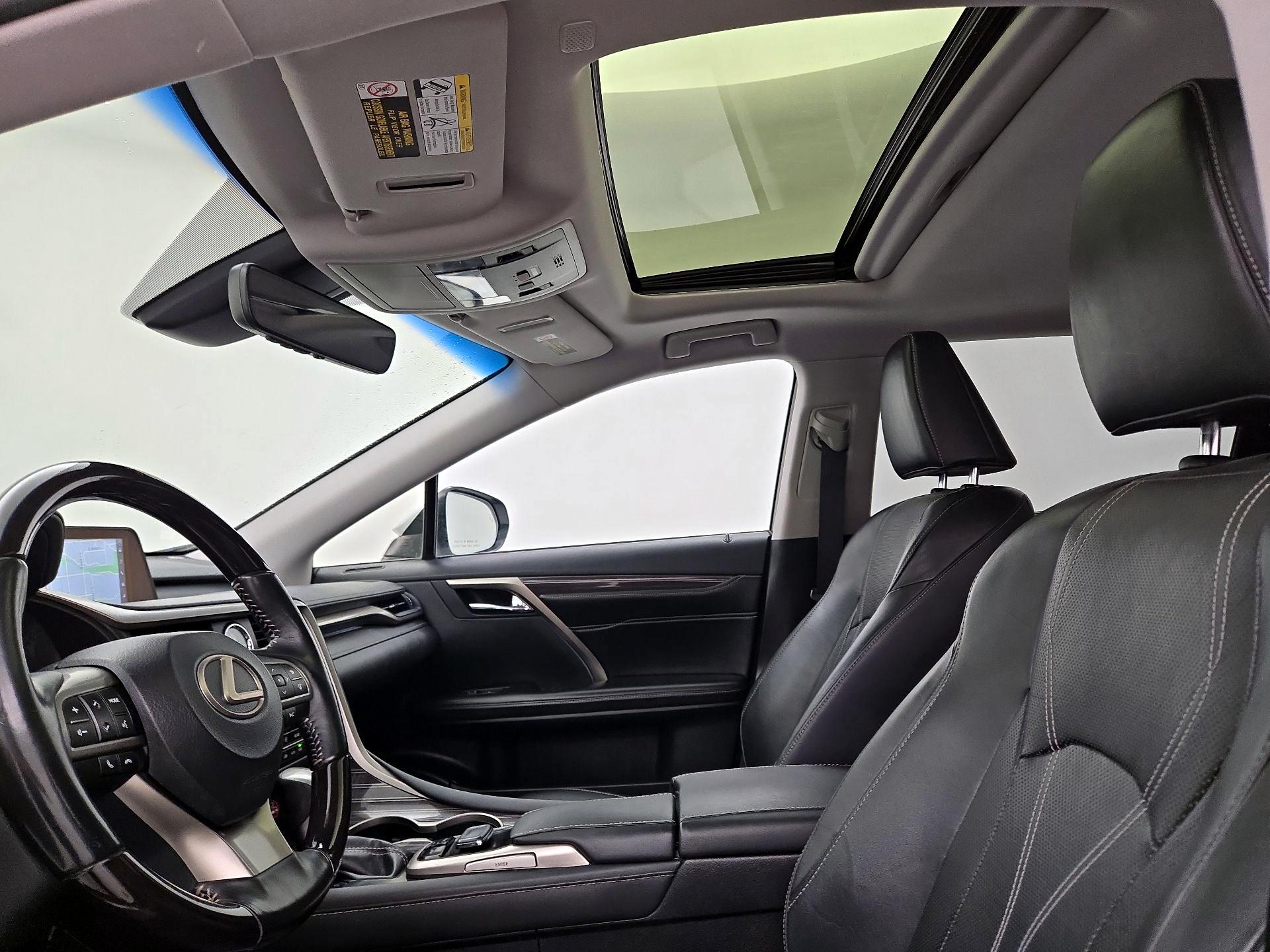 Thumbnail: 2019 Lexus RX - 20