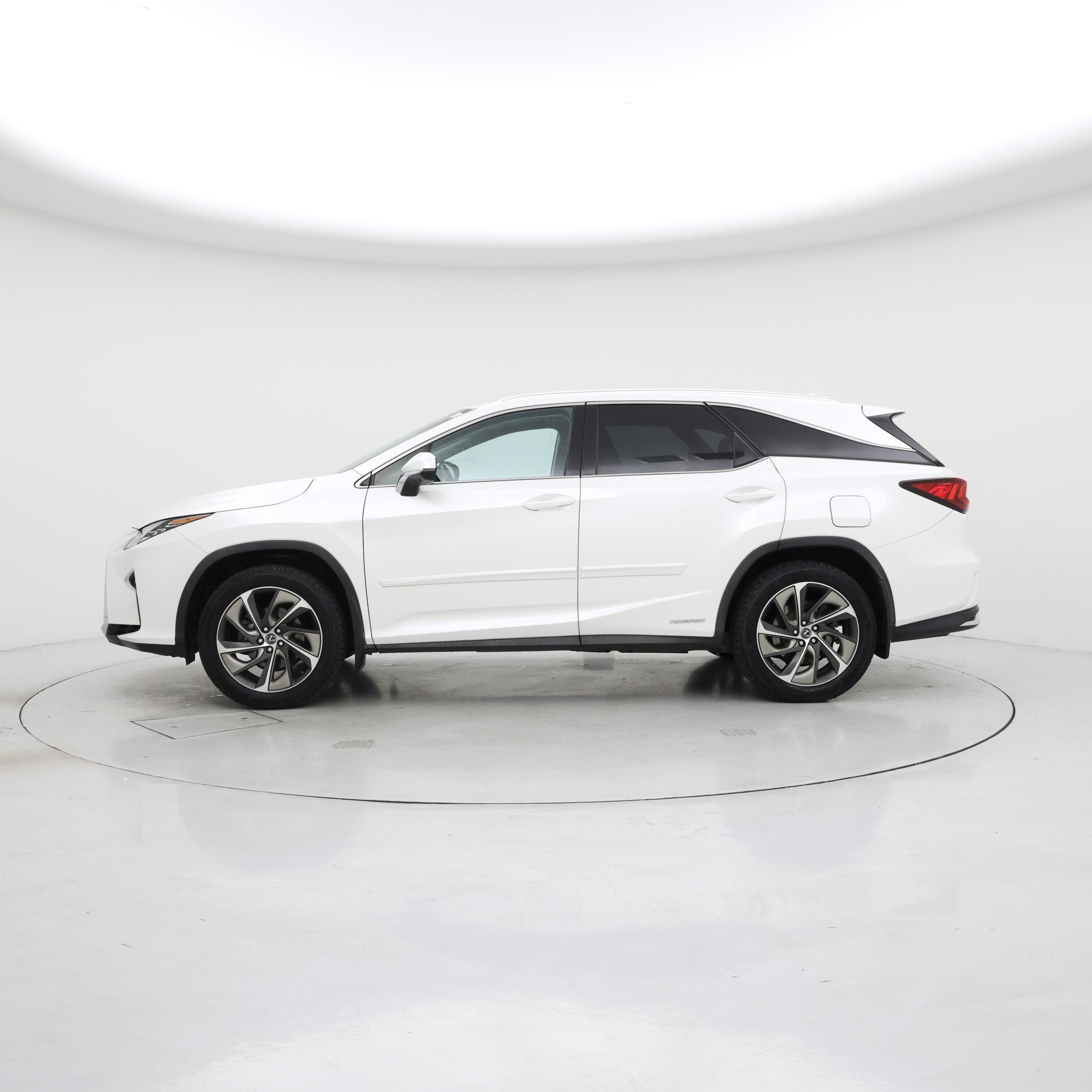 Thumbnail: 2019 Lexus RX - 3