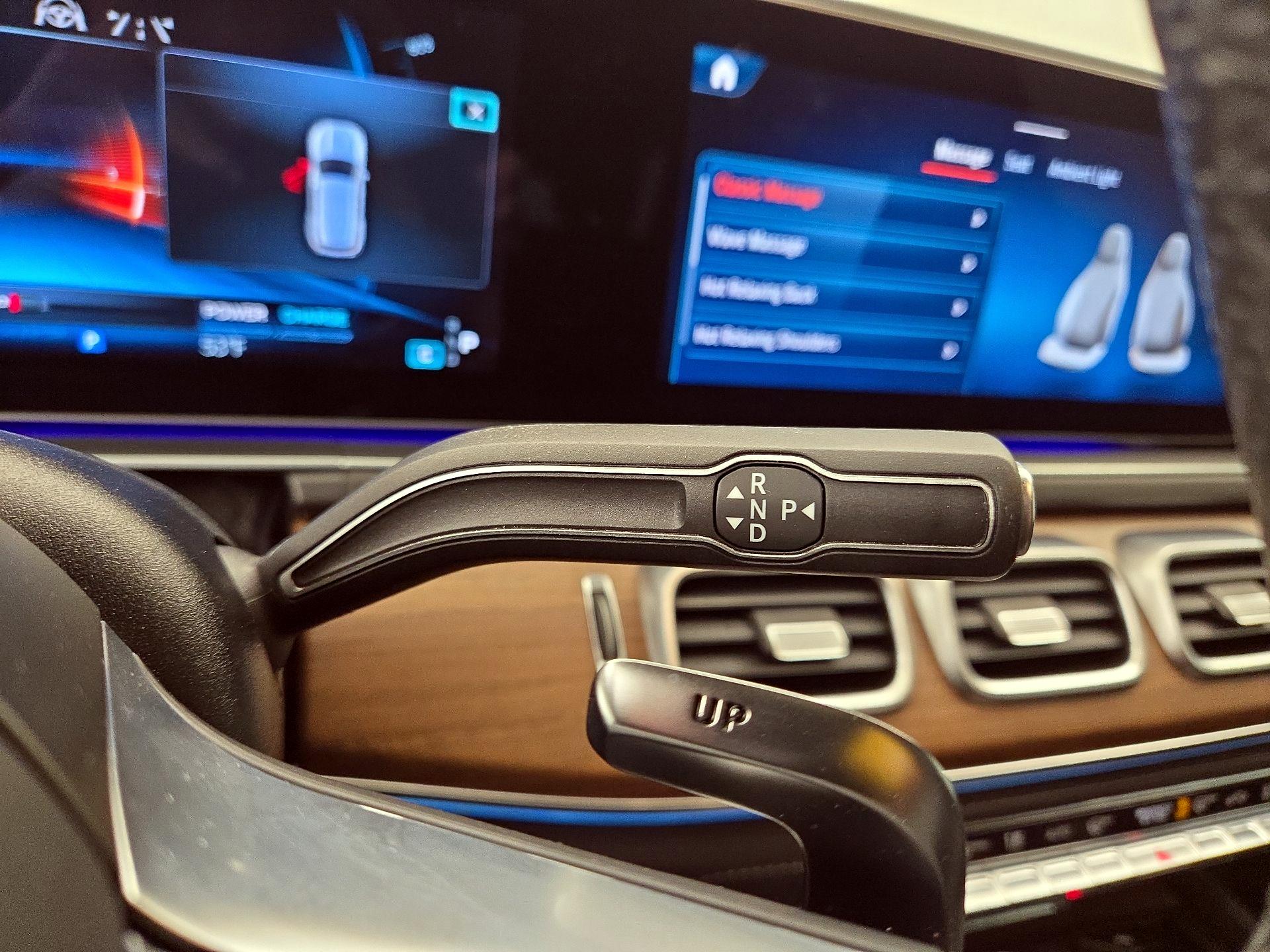 Thumbnail: 2024 Mercedes-Benz GL-Class - 18