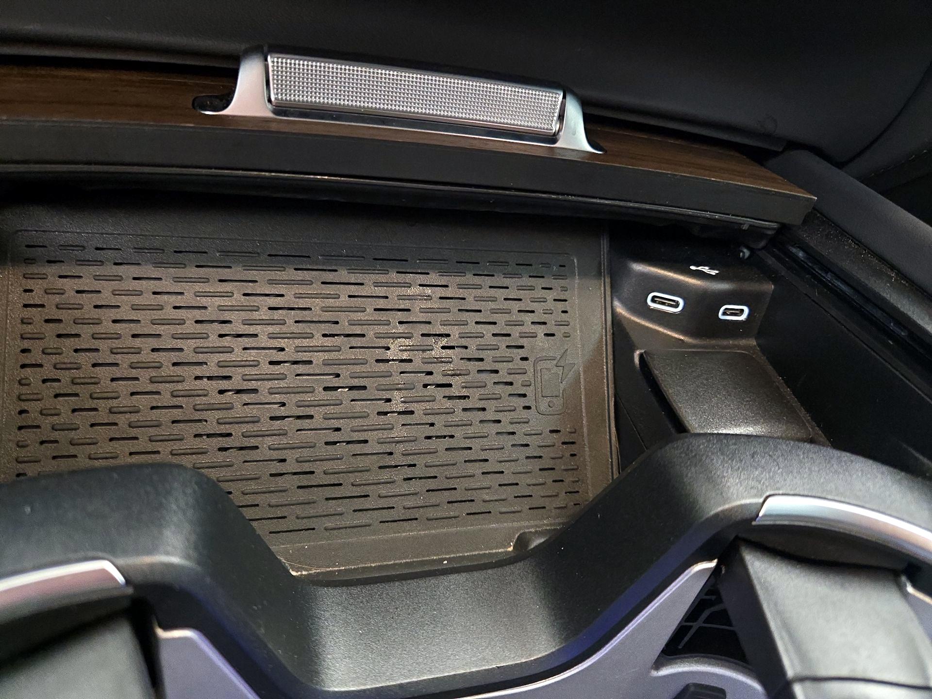 Thumbnail: 2024 Mercedes-Benz GL-Class - 19