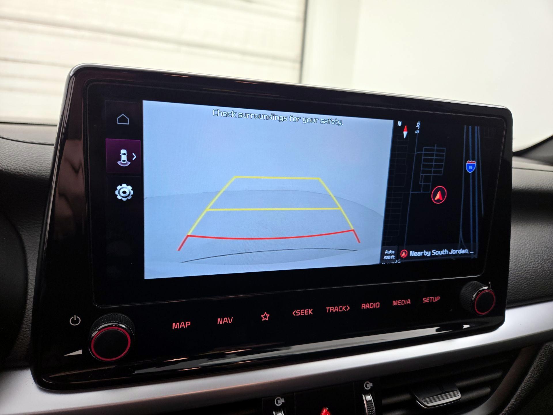 Thumbnail: 2023 Kia Forte - 15