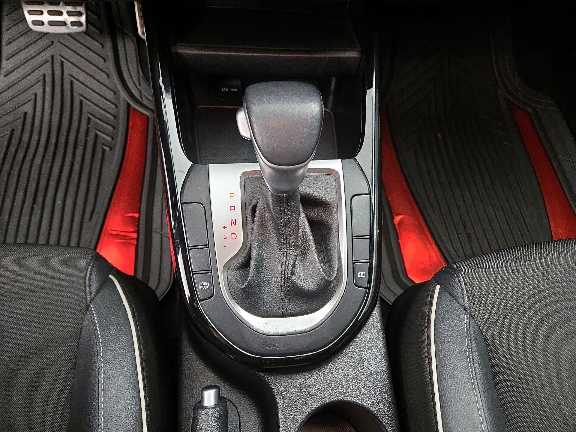 Thumbnail: 2023 Kia Forte - 18