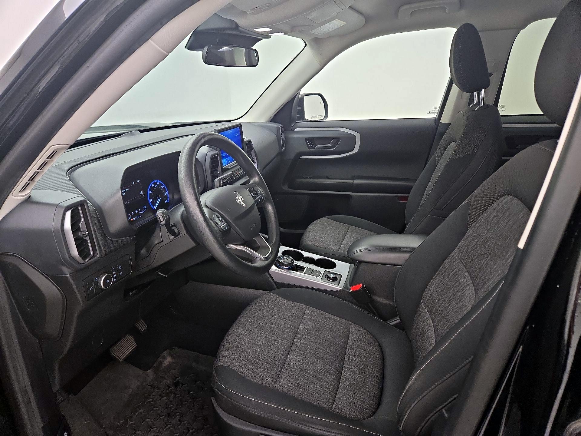 Thumbnail: 2021 Ford Bronco Sport - 11