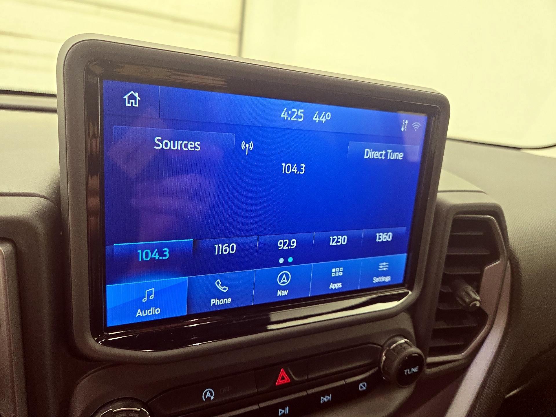 Thumbnail: 2021 Ford Bronco Sport - 16