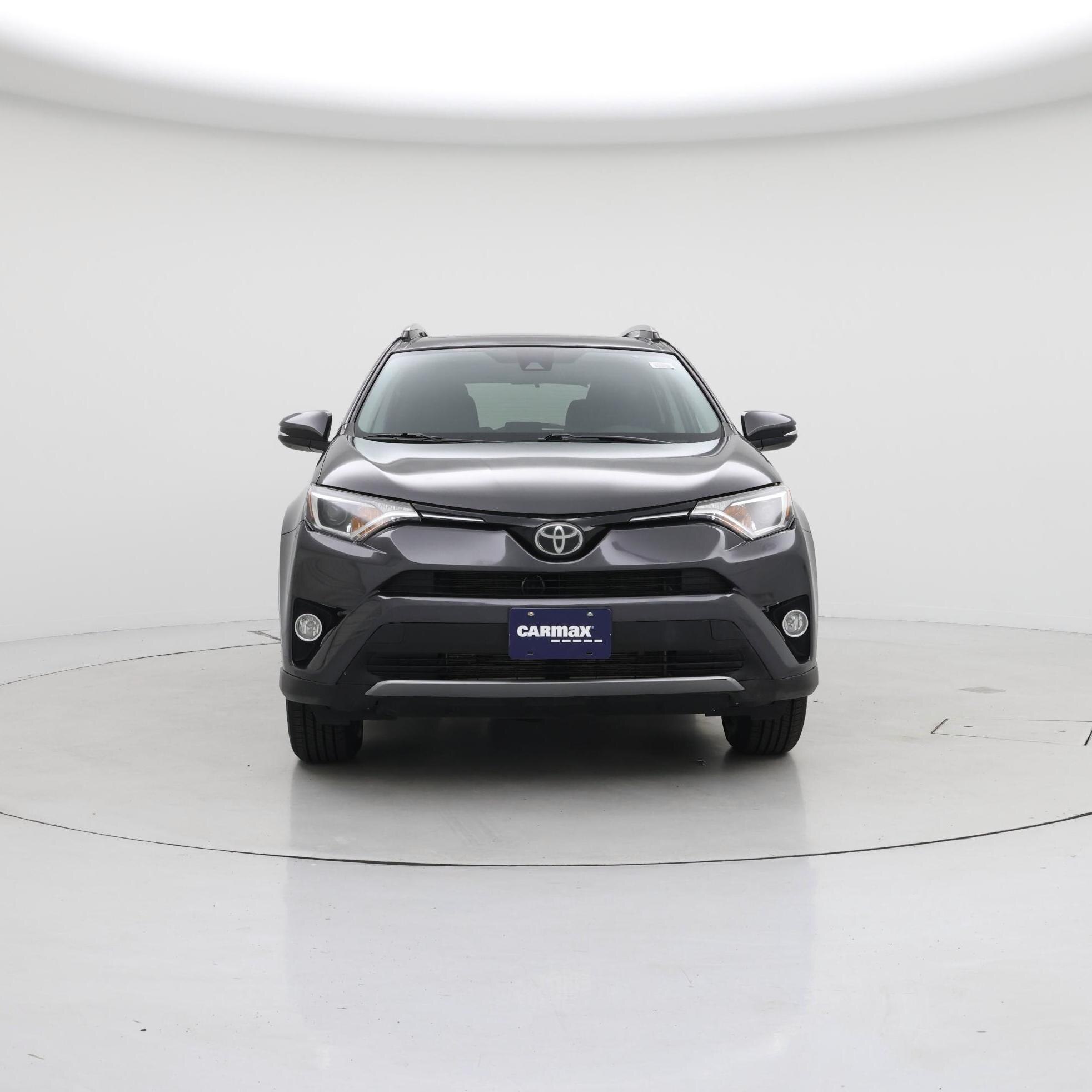 Thumbnail: 2017 Toyota RAV4 - 5