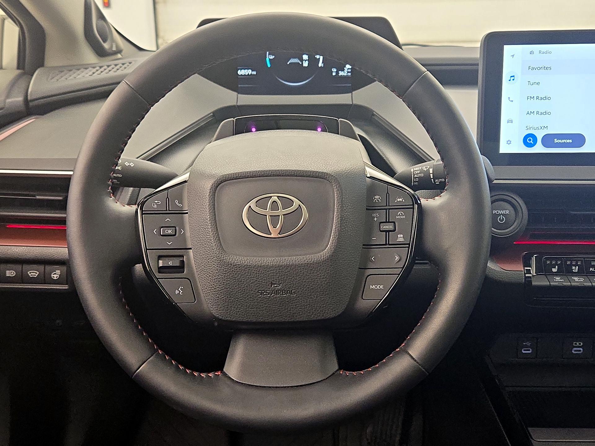 Thumbnail: 2024 Toyota Prius Prime - 10