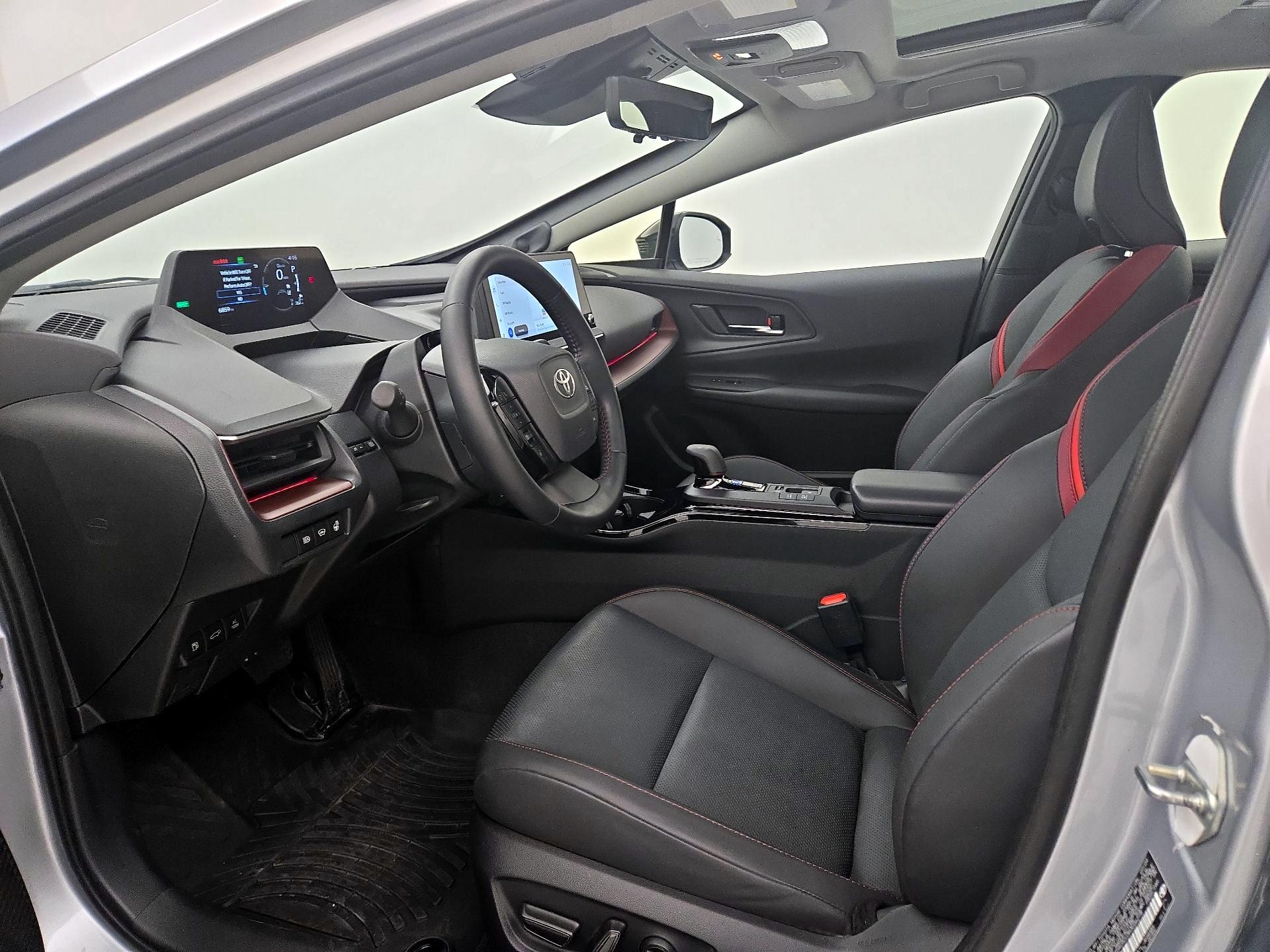 Thumbnail: 2024 Toyota Prius Prime - 11