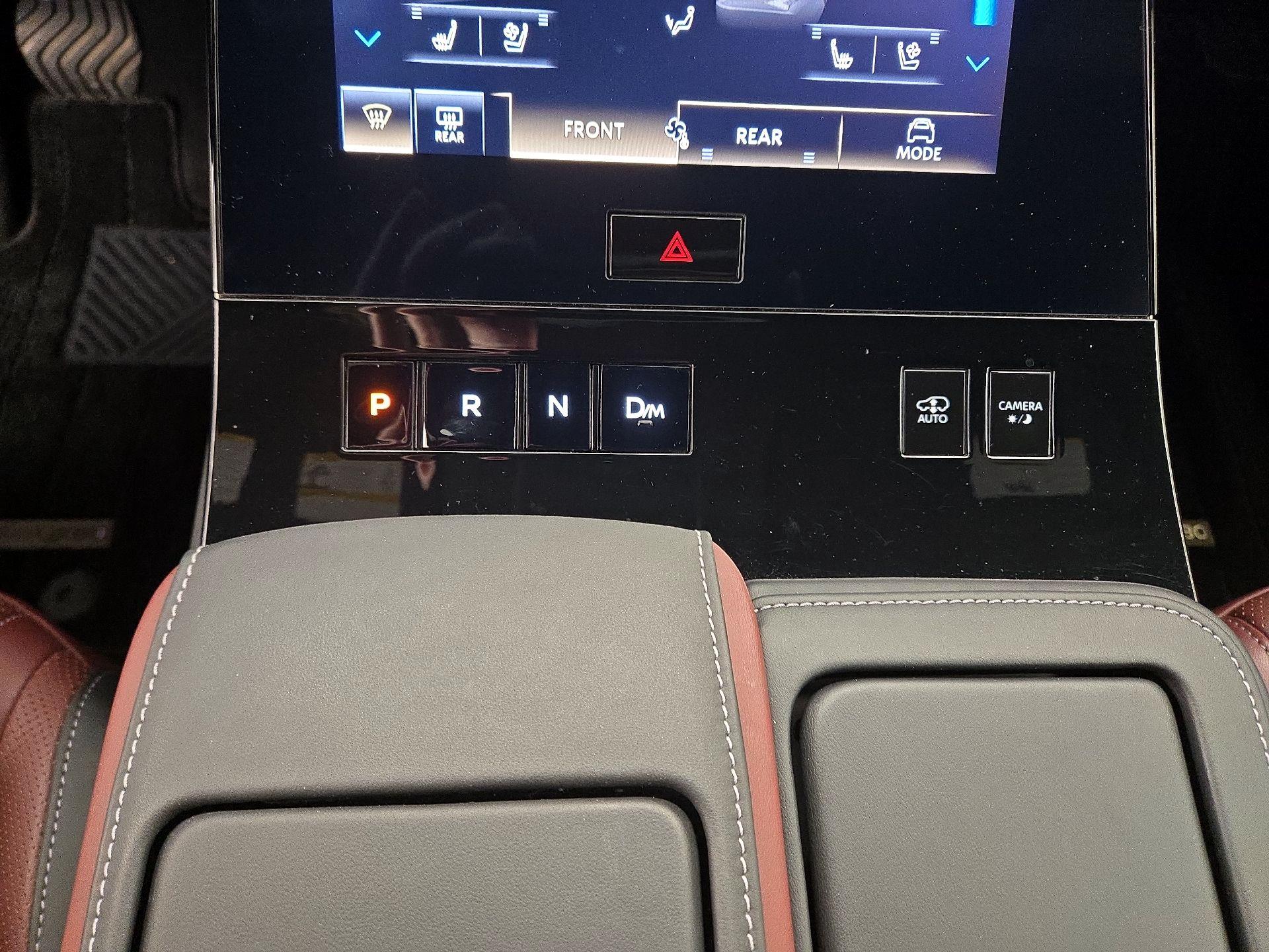 Thumbnail: 2025 INFINITI QX80 - 18