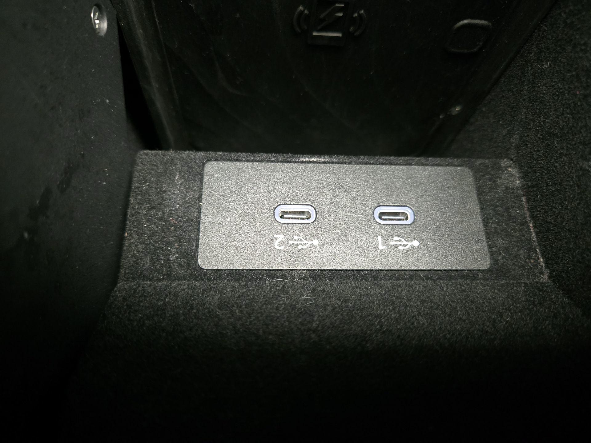 Thumbnail: 2025 INFINITI QX80 - 19