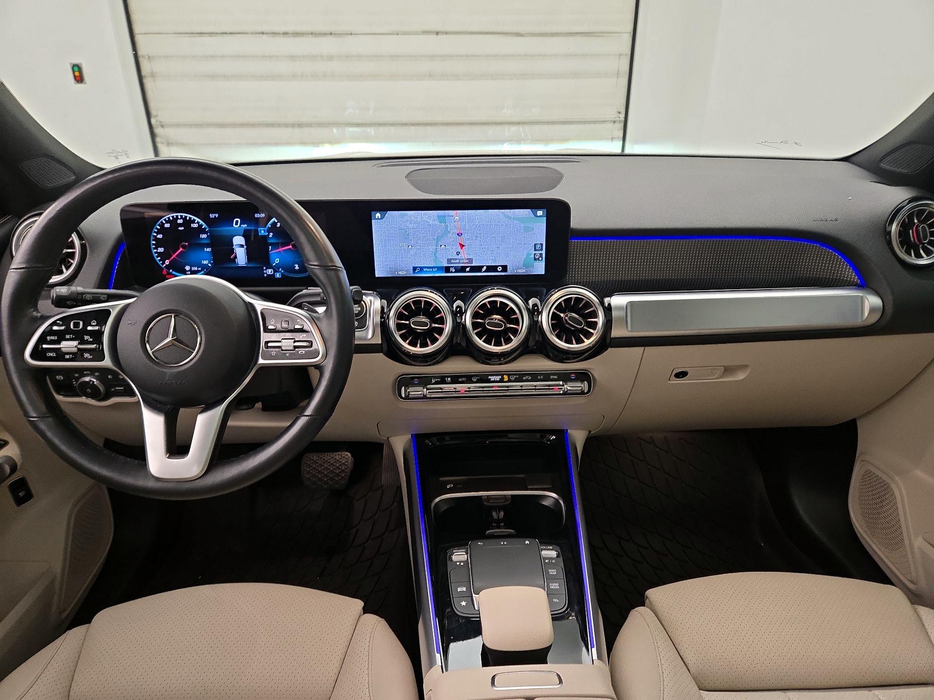 Thumbnail: 2022 Mercedes-Benz GLB - 9