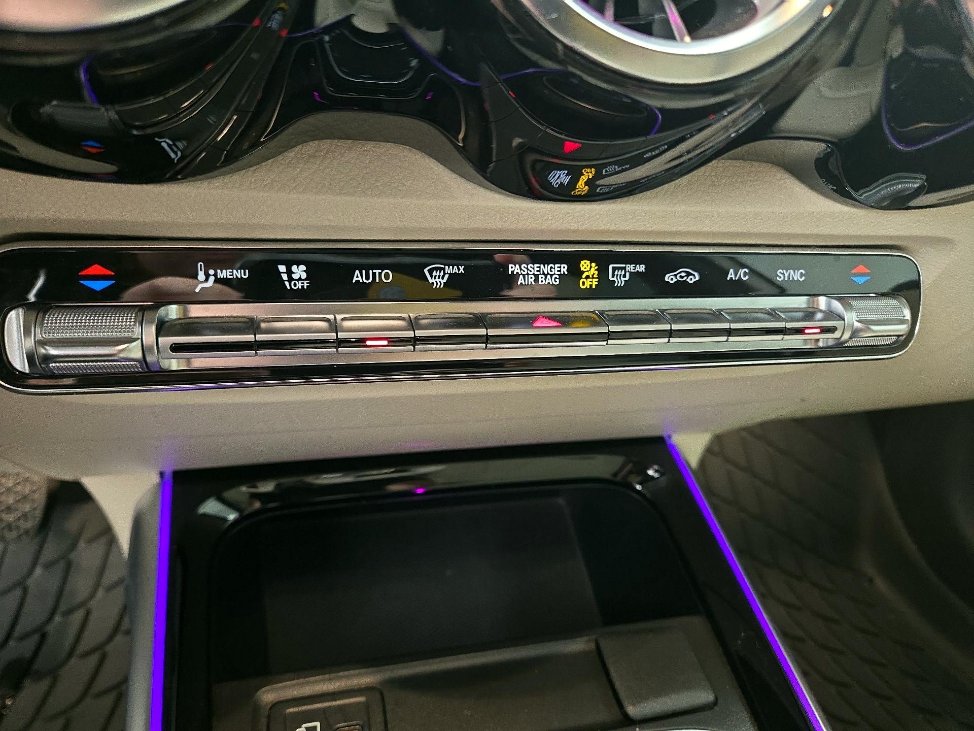 Thumbnail: 2022 Mercedes-Benz GLB - 17