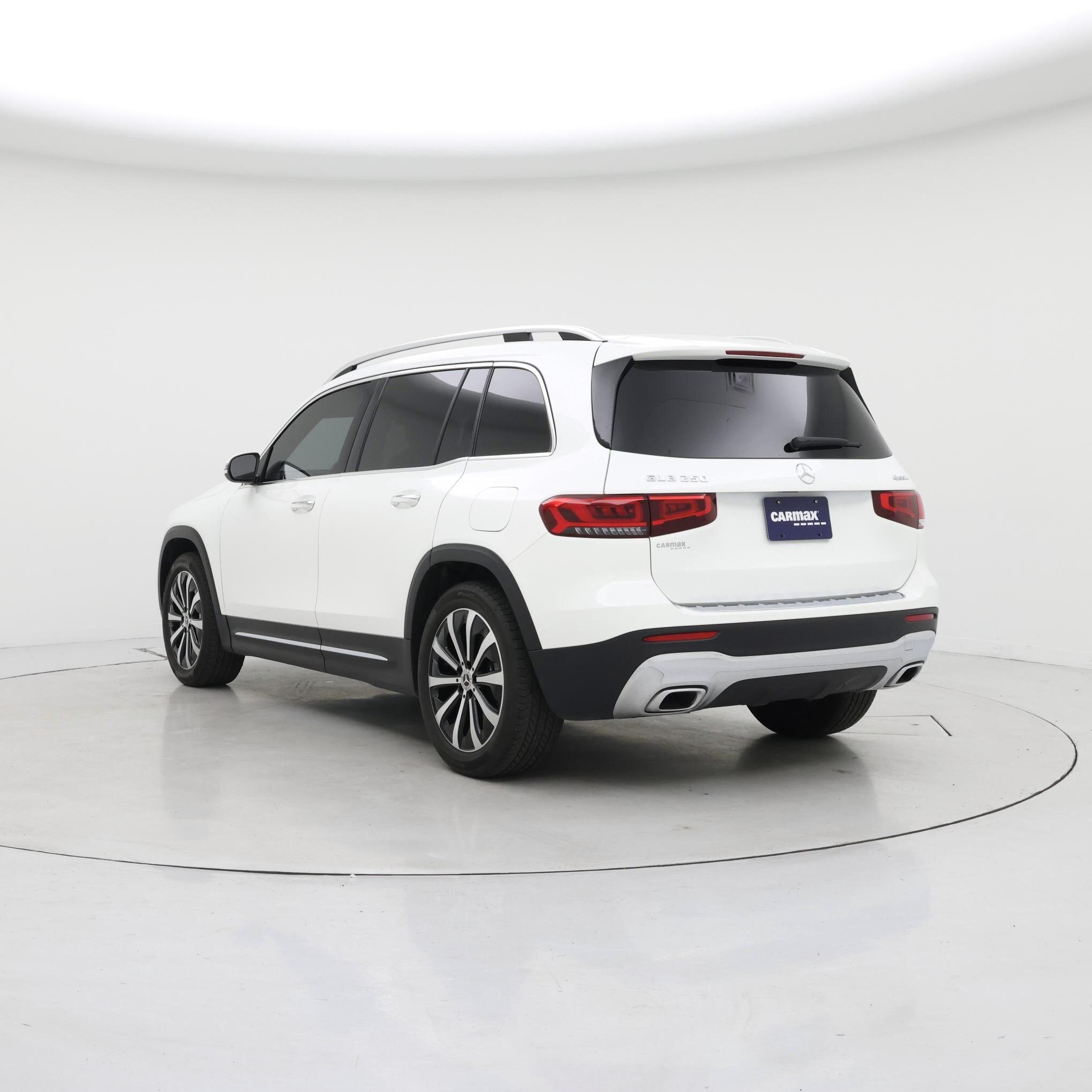 Thumbnail: 2022 Mercedes-Benz GLB - 2