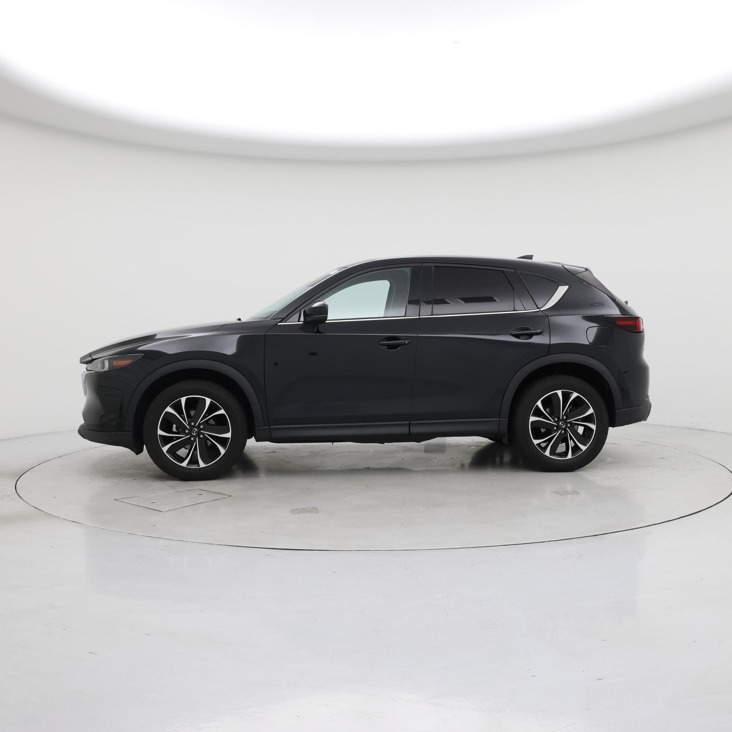 Thumbnail: 2023 Mazda CX-5 - 3