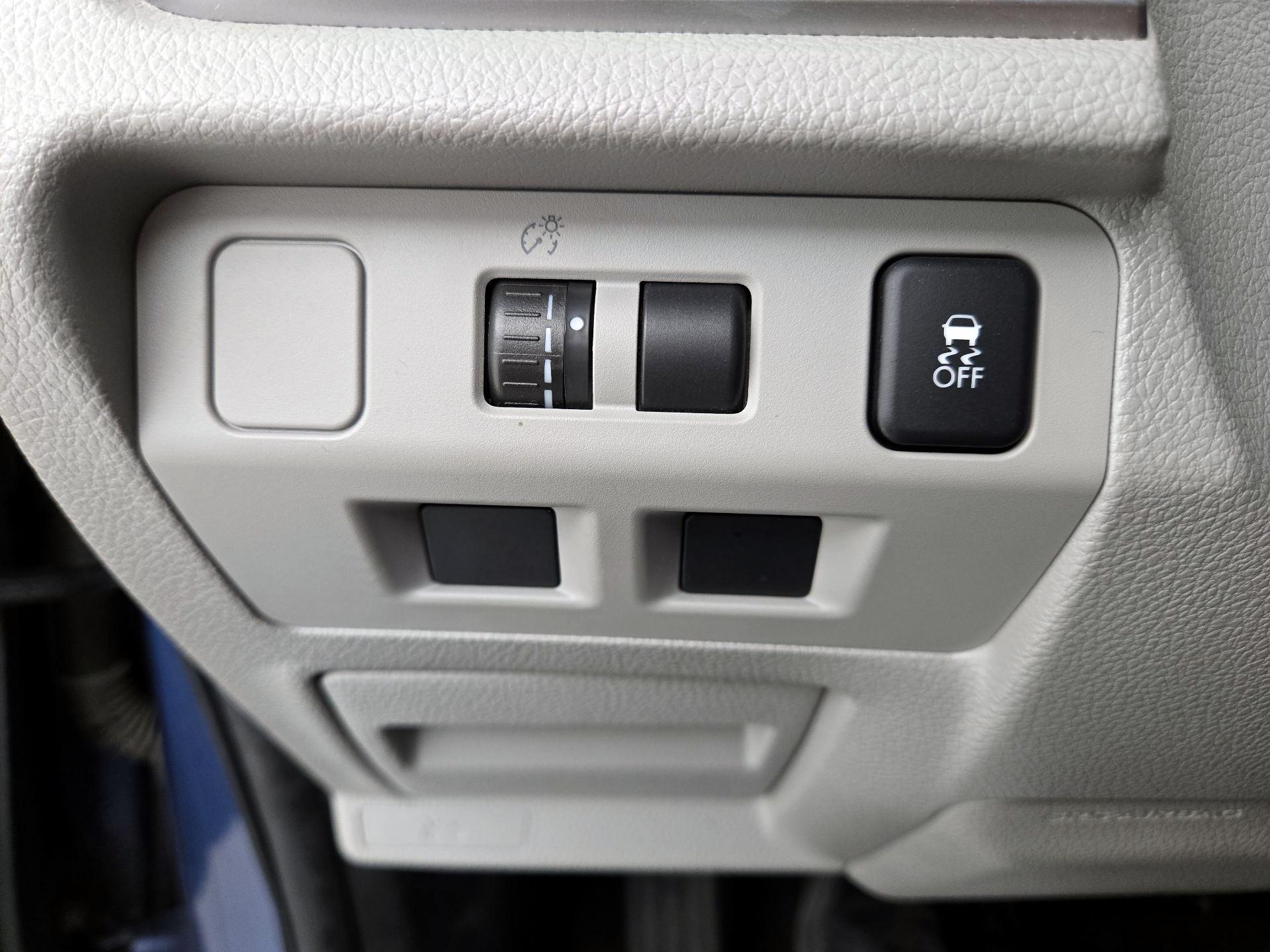 Thumbnail: 2014 Subaru Forester - 13