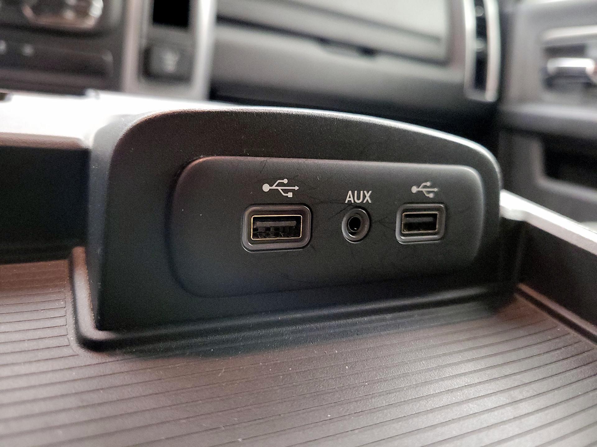 Thumbnail: 2023 RAM 1500 Classic - 19