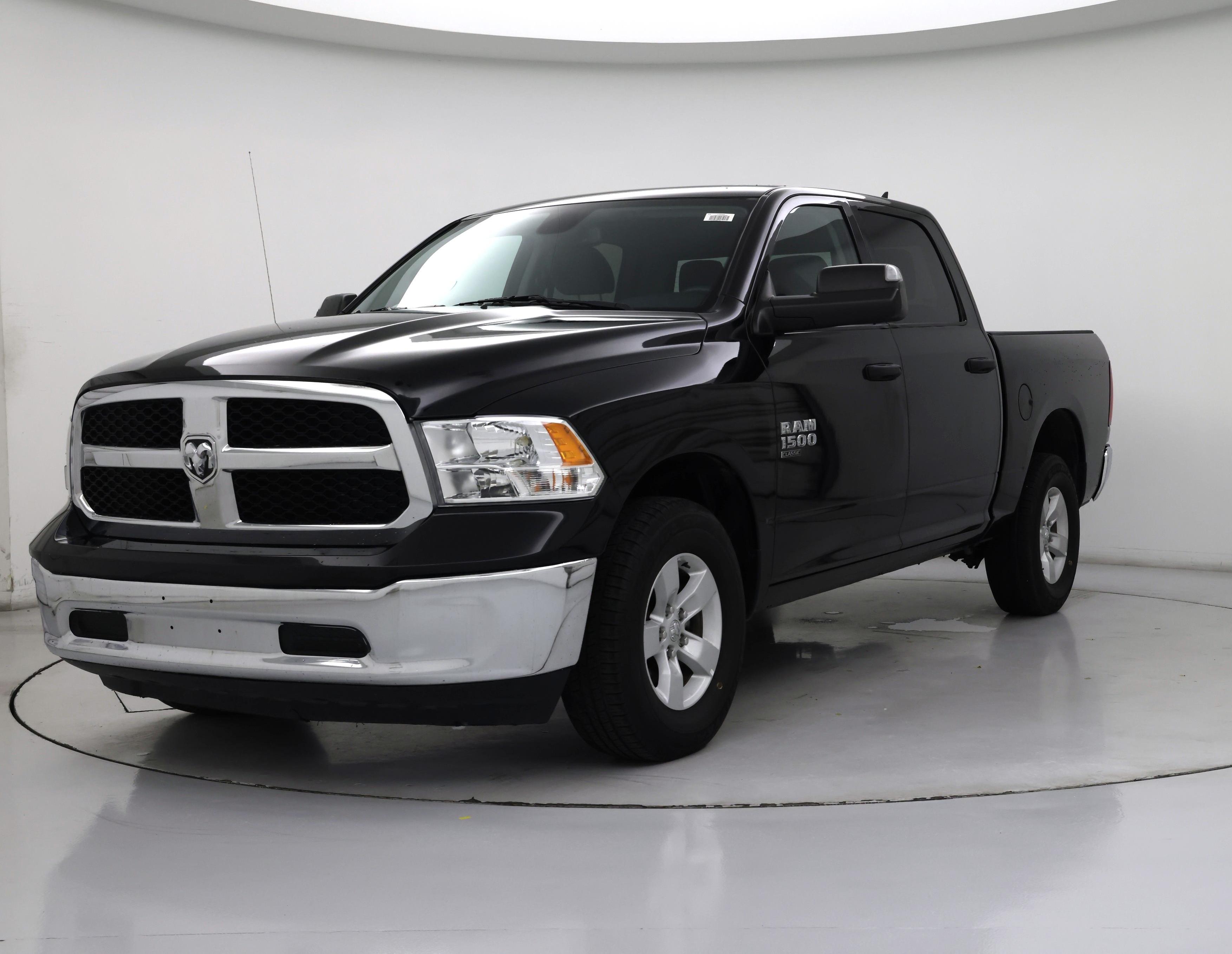 Thumbnail: 2023 RAM 1500 Classic - 4