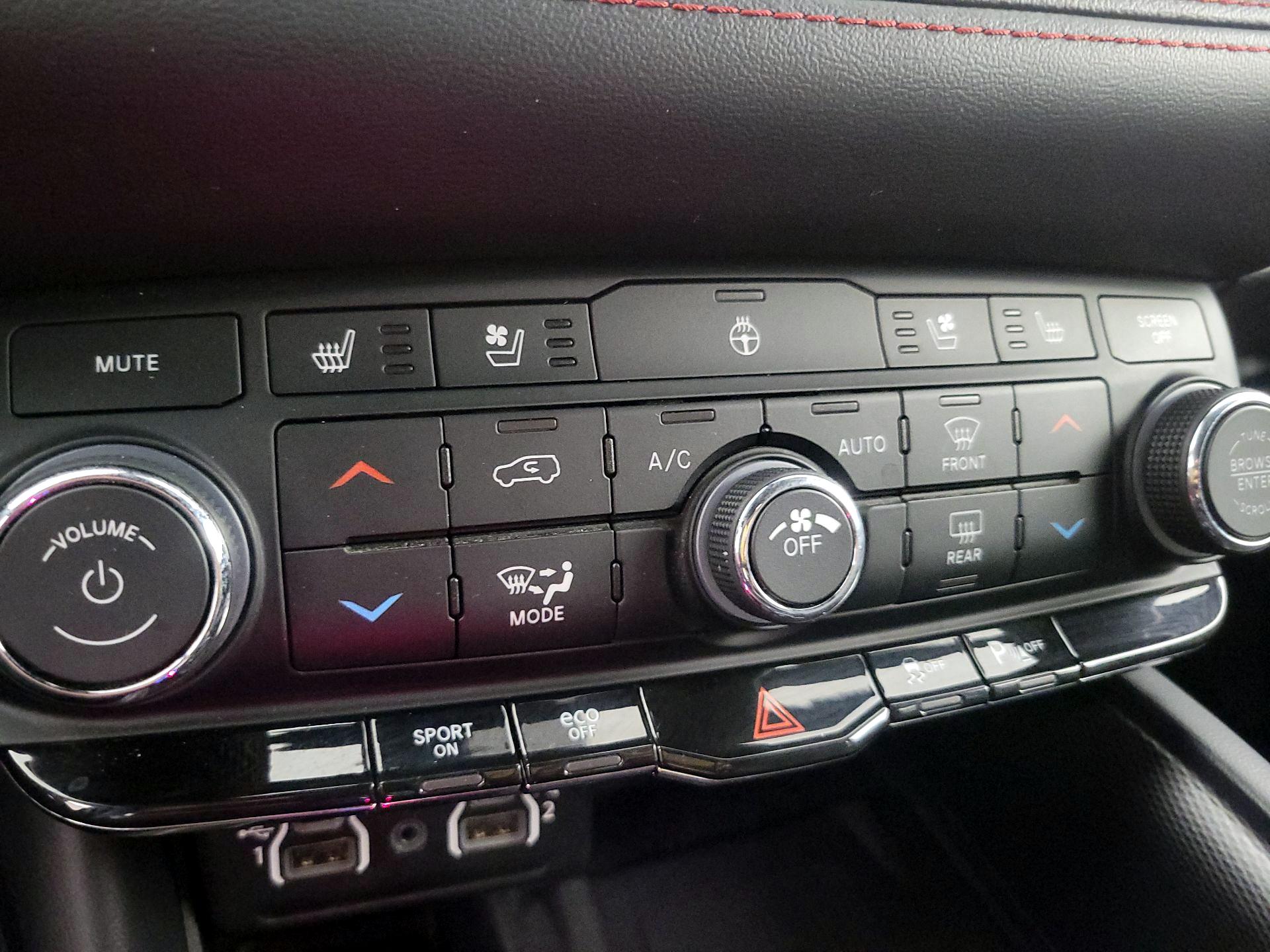 Thumbnail: 2023 Dodge Durango - 17