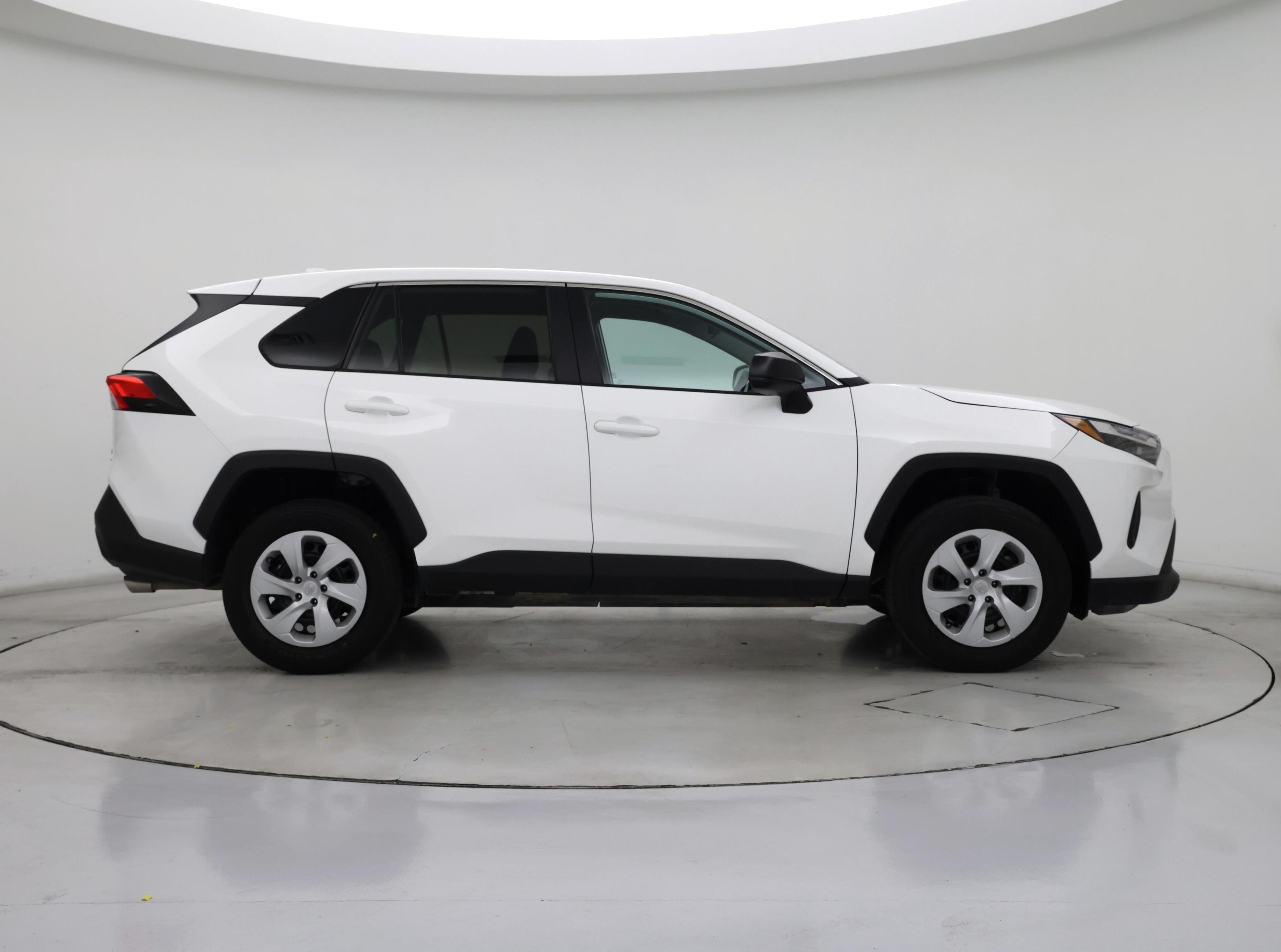 Thumbnail: 2024 Toyota RAV4 - 7