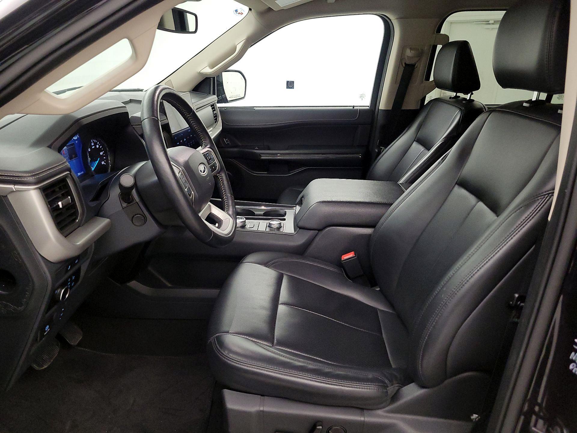 Thumbnail: 2024 Ford Expedition - 11