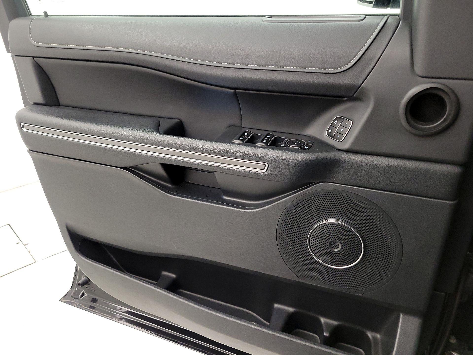 Thumbnail: 2024 Ford Expedition - 12