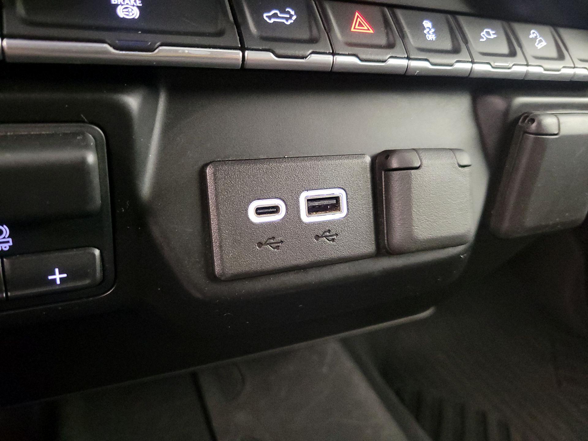 Thumbnail: 2023 Chevrolet Silverado 2500 - 18