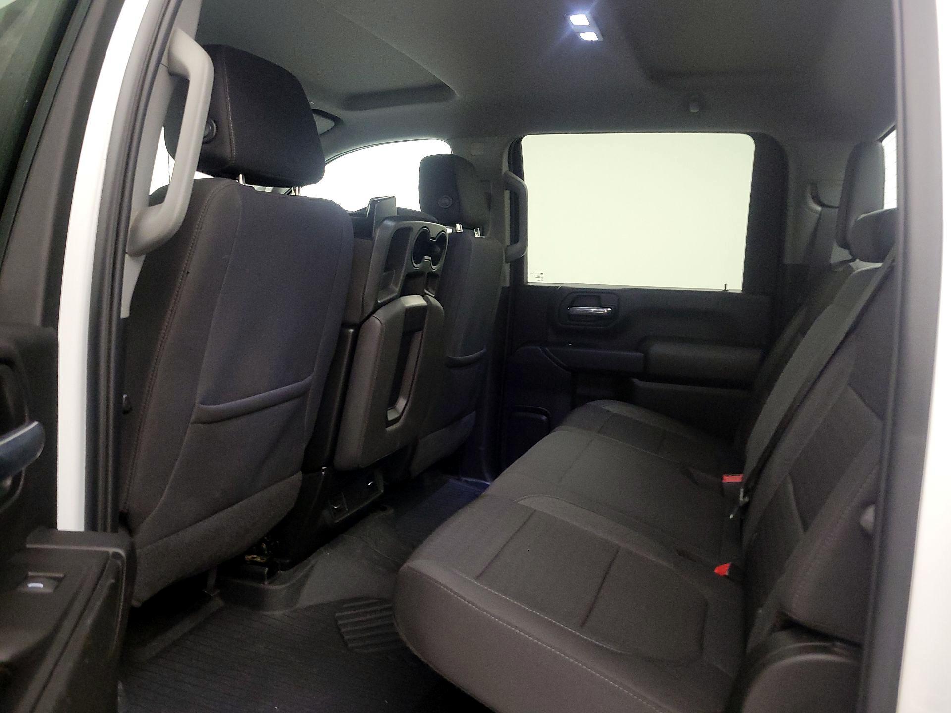 Thumbnail: 2023 Chevrolet Silverado 2500 - 19