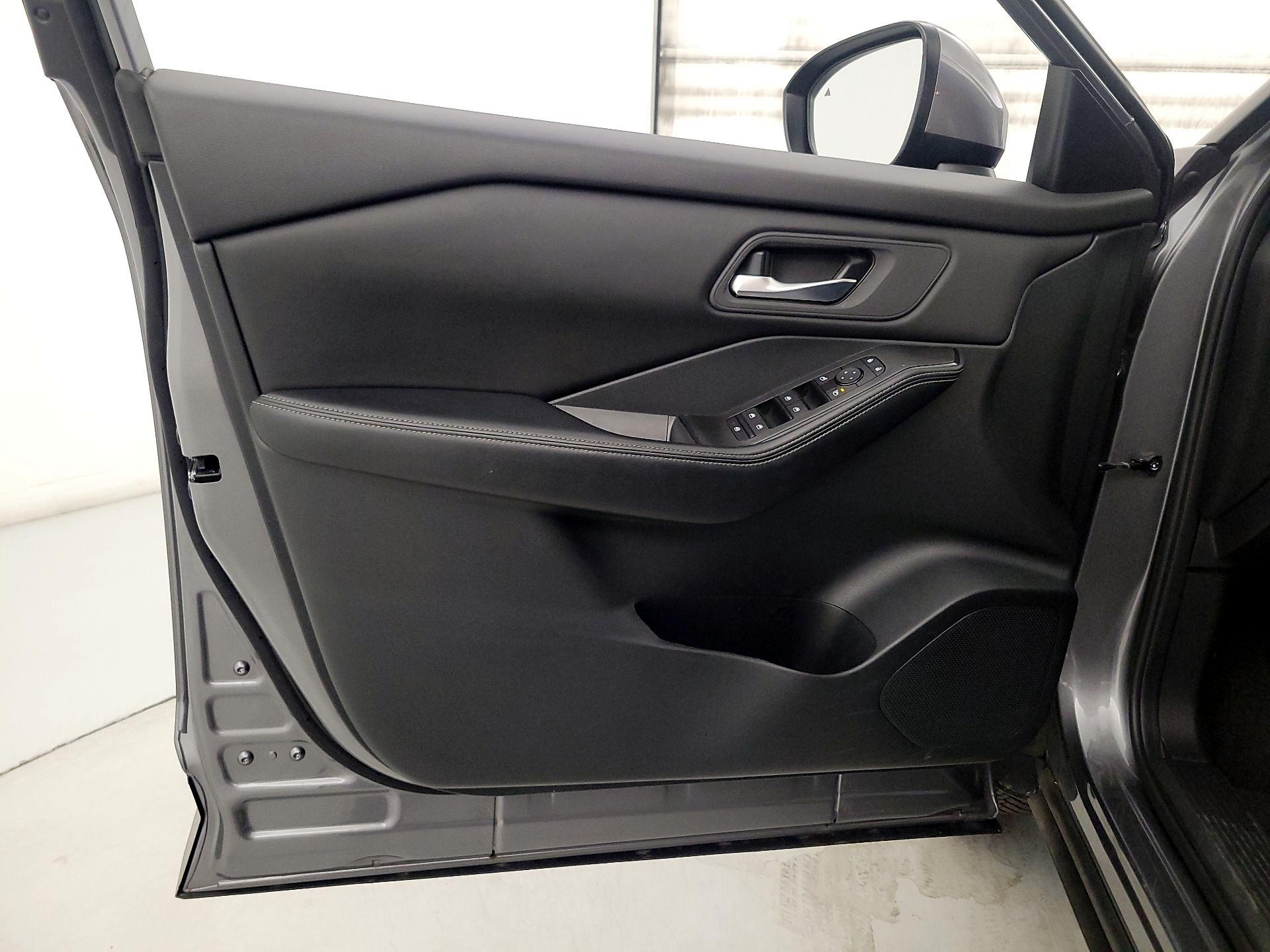 Thumbnail: 2024 Nissan Rogue - 12