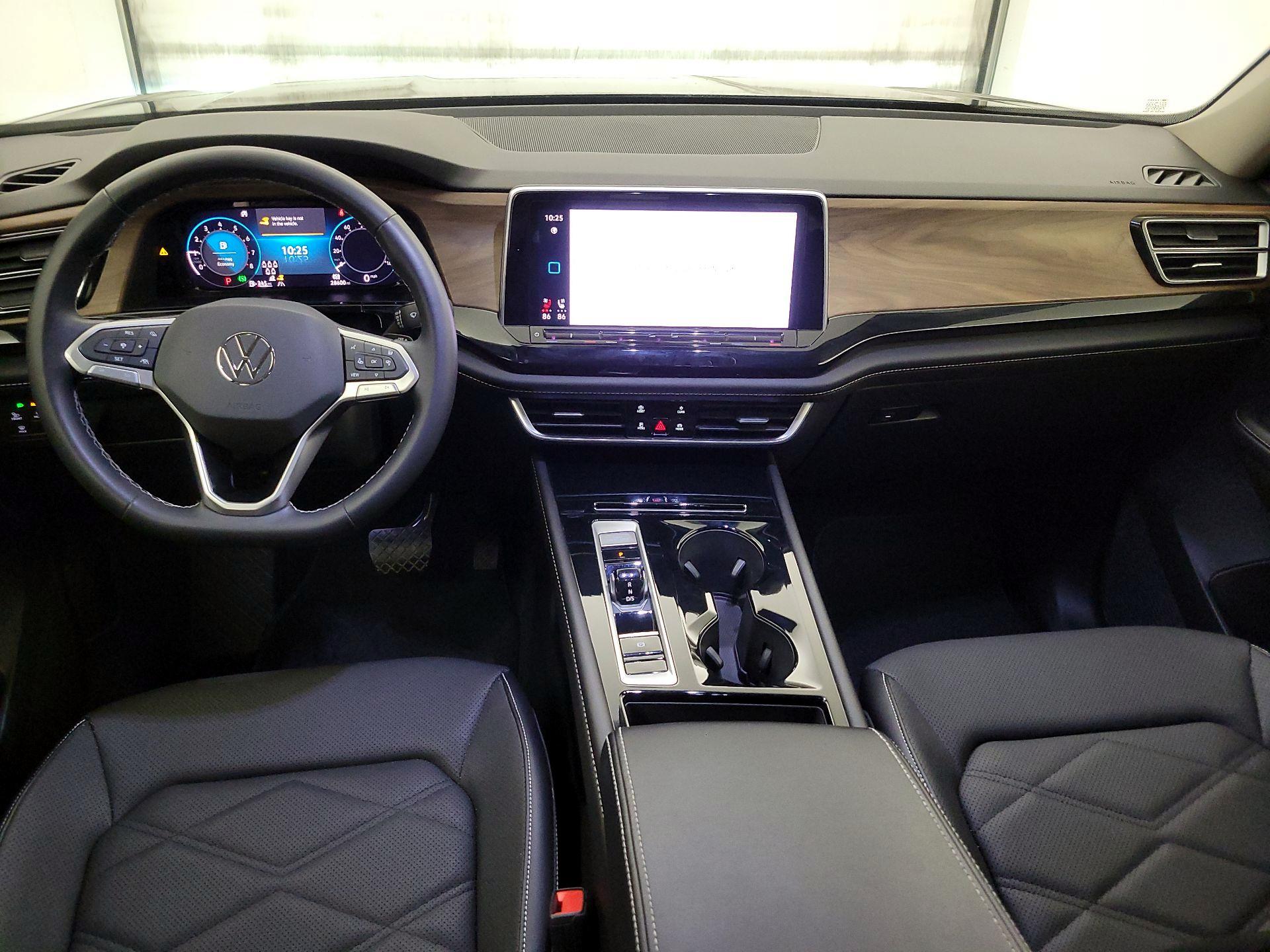 Thumbnail: 2024 Volkswagen Atlas - 9