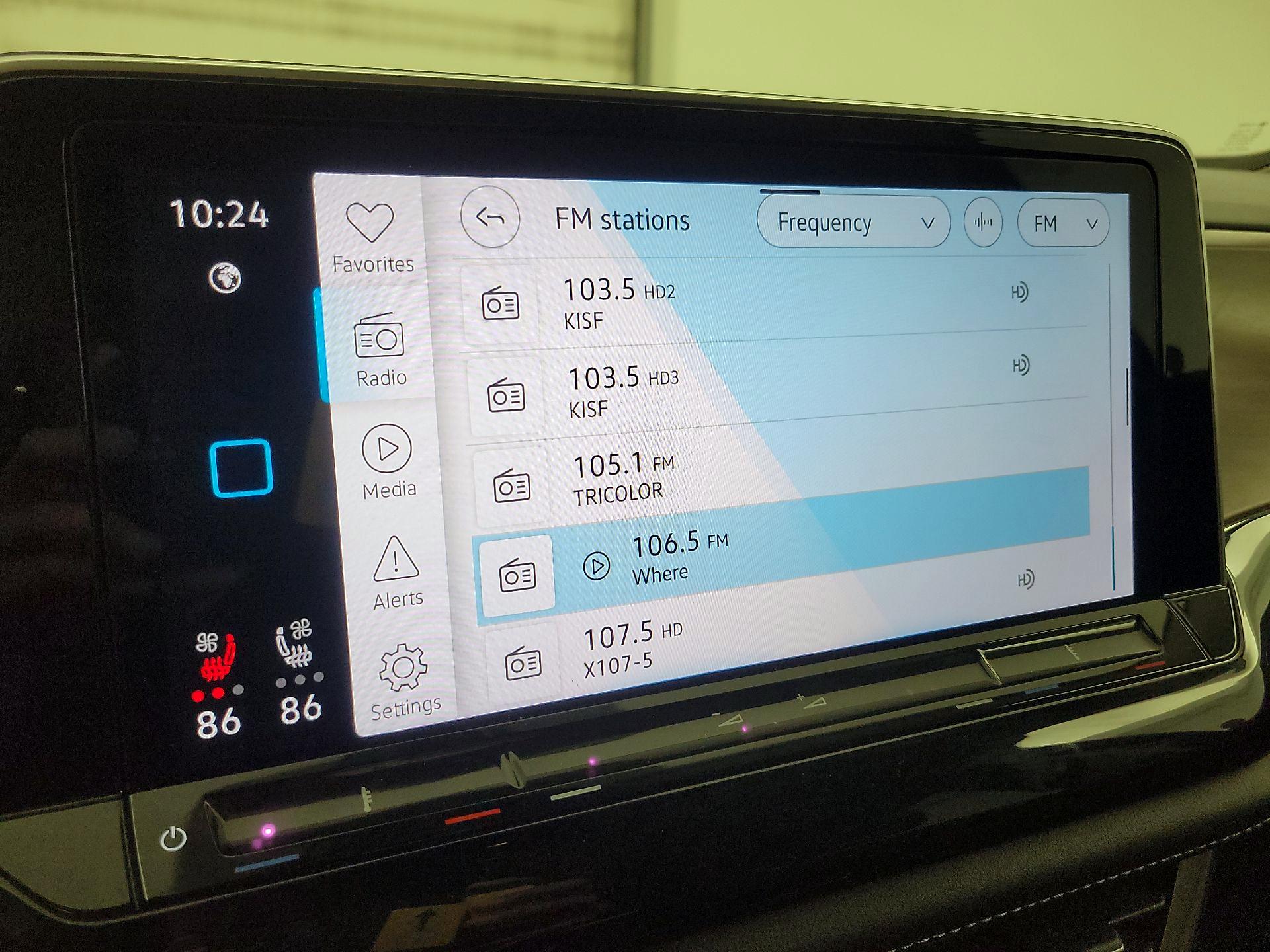 Thumbnail: 2024 Volkswagen Atlas - 15