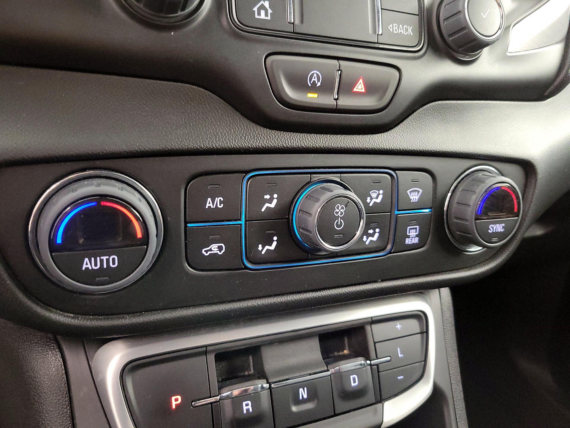 Thumbnail: 2024 GMC Terrain - 16