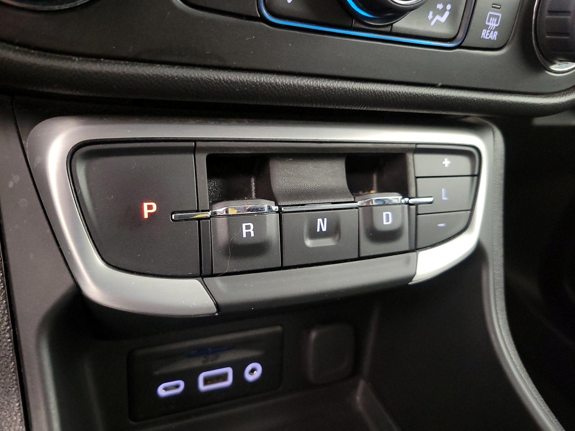 Thumbnail: 2024 GMC Terrain - 17