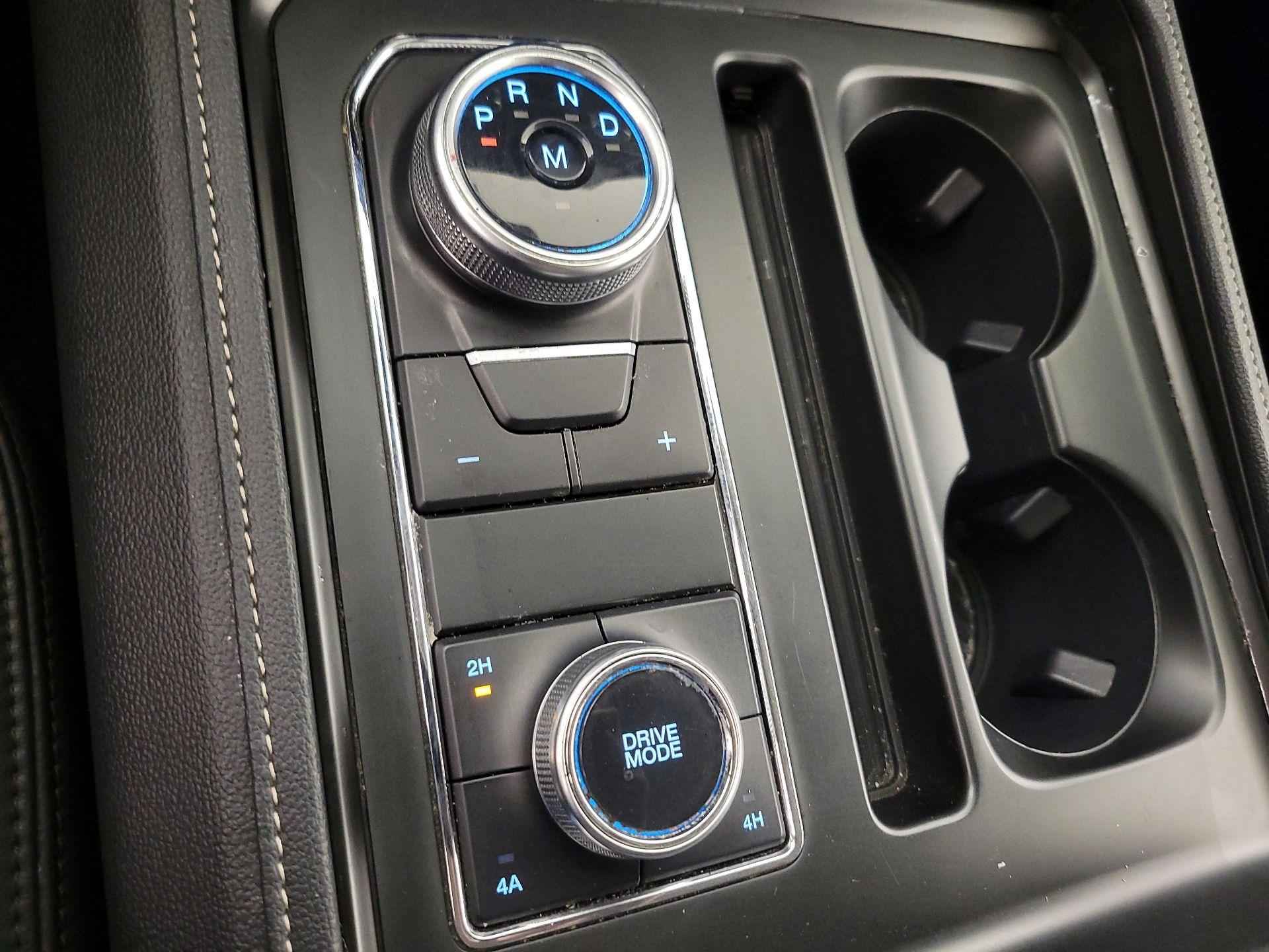 Thumbnail: 2023 Ford Expedition - 18