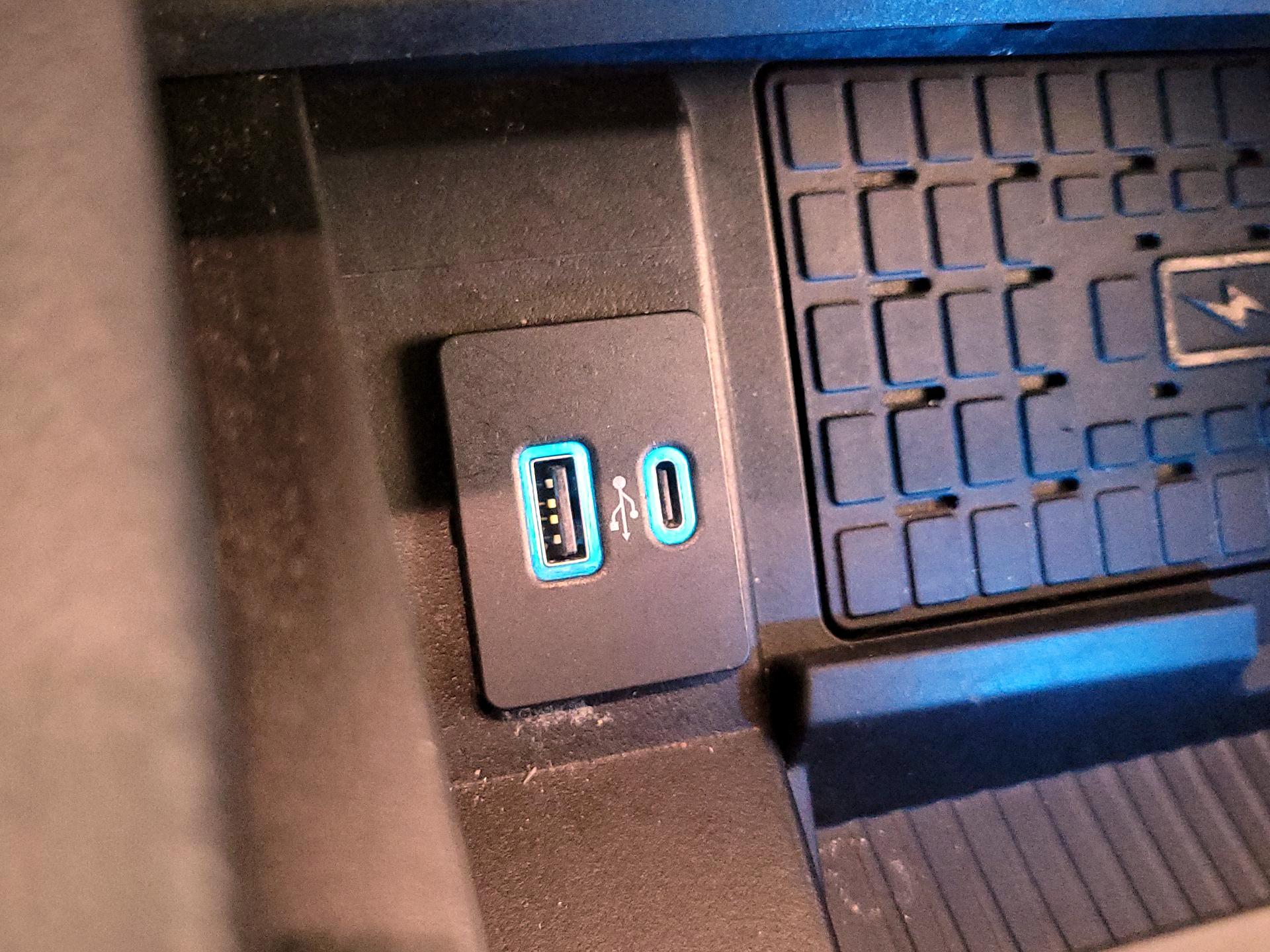 Thumbnail: 2023 Ford Expedition - 19