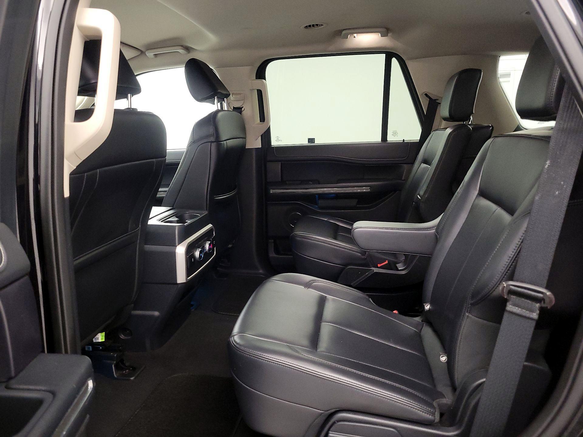 Thumbnail: 2023 Ford Expedition - 20