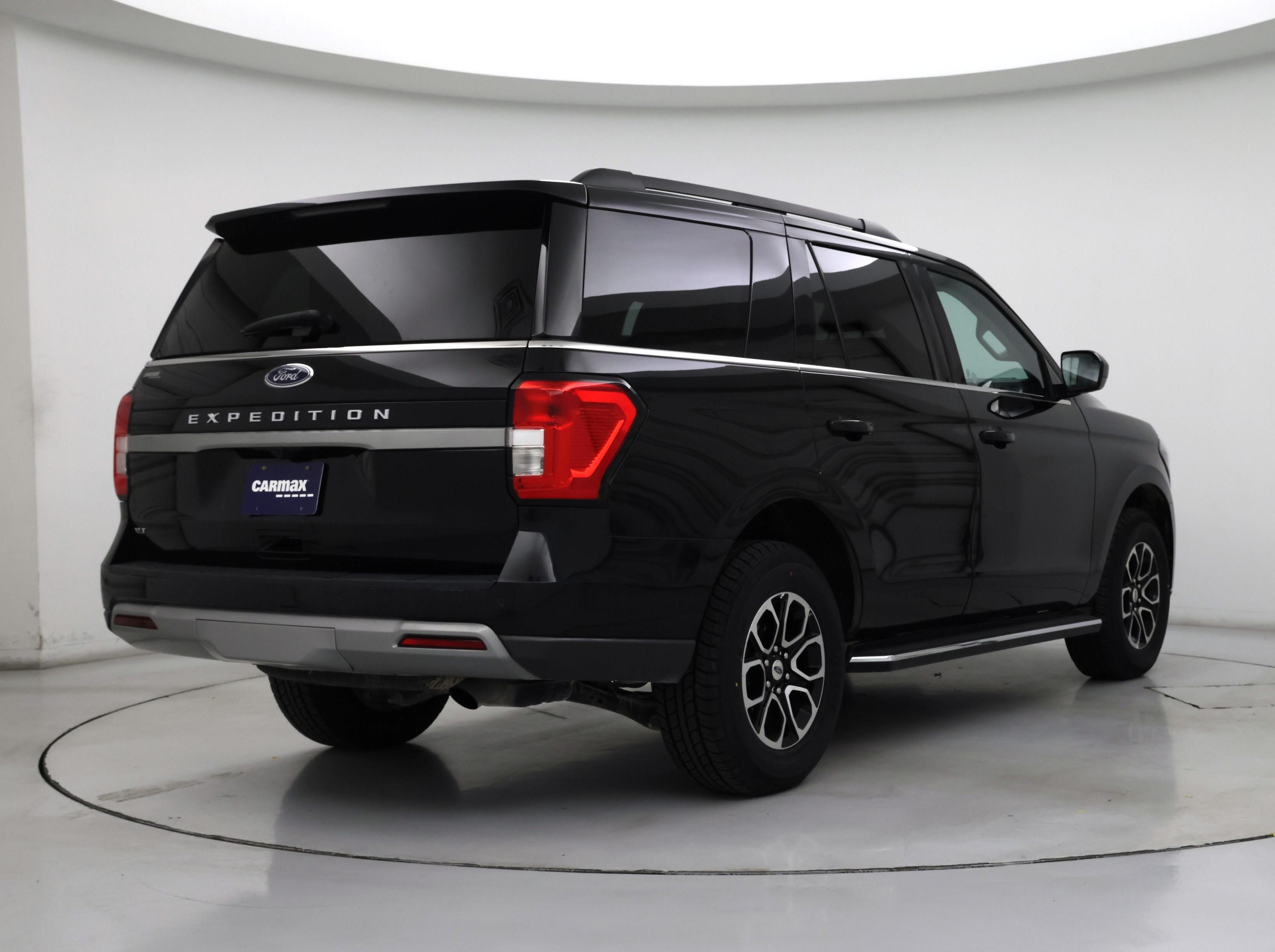 Thumbnail: 2023 Ford Expedition - 8