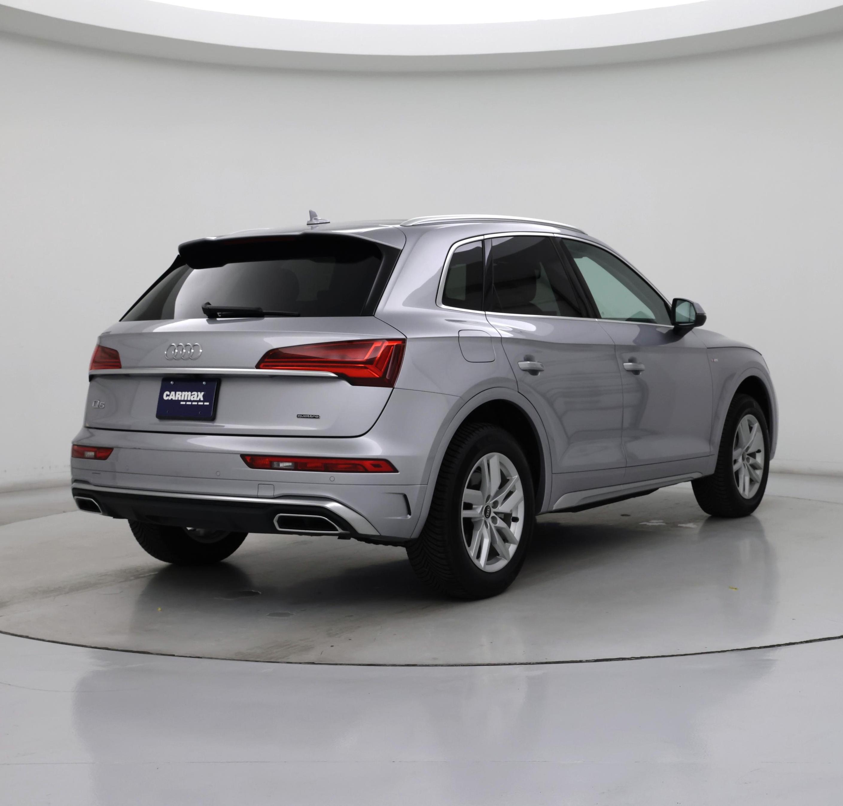 Thumbnail: 2022 Audi Q5 - 8