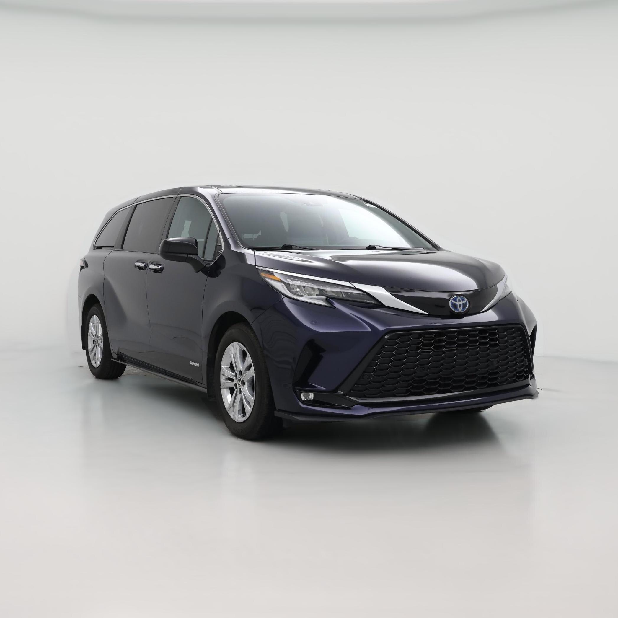 Thumbnail: 2021 Toyota Sienna - 1
