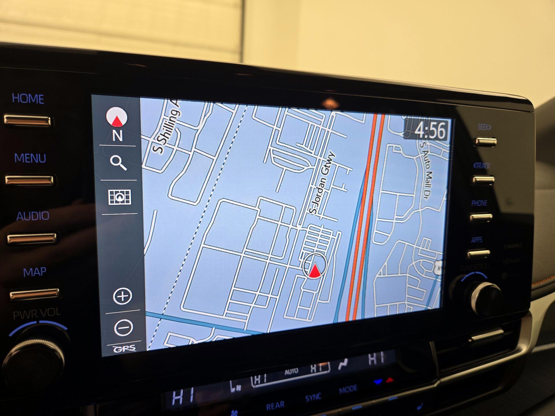 Thumbnail: 2021 Toyota Sienna - 14