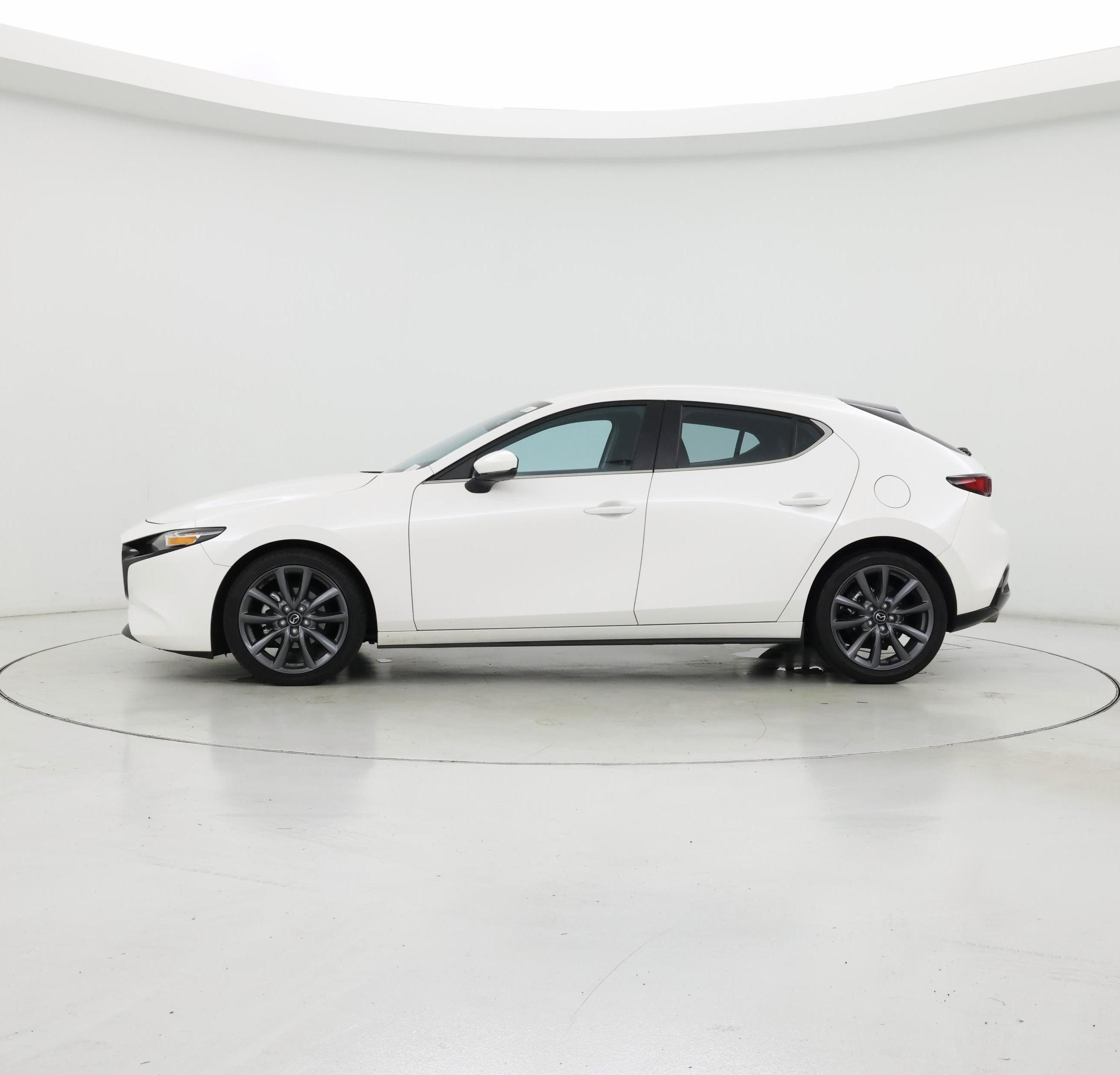 Thumbnail: 2021 Mazda Mazda3 - 3