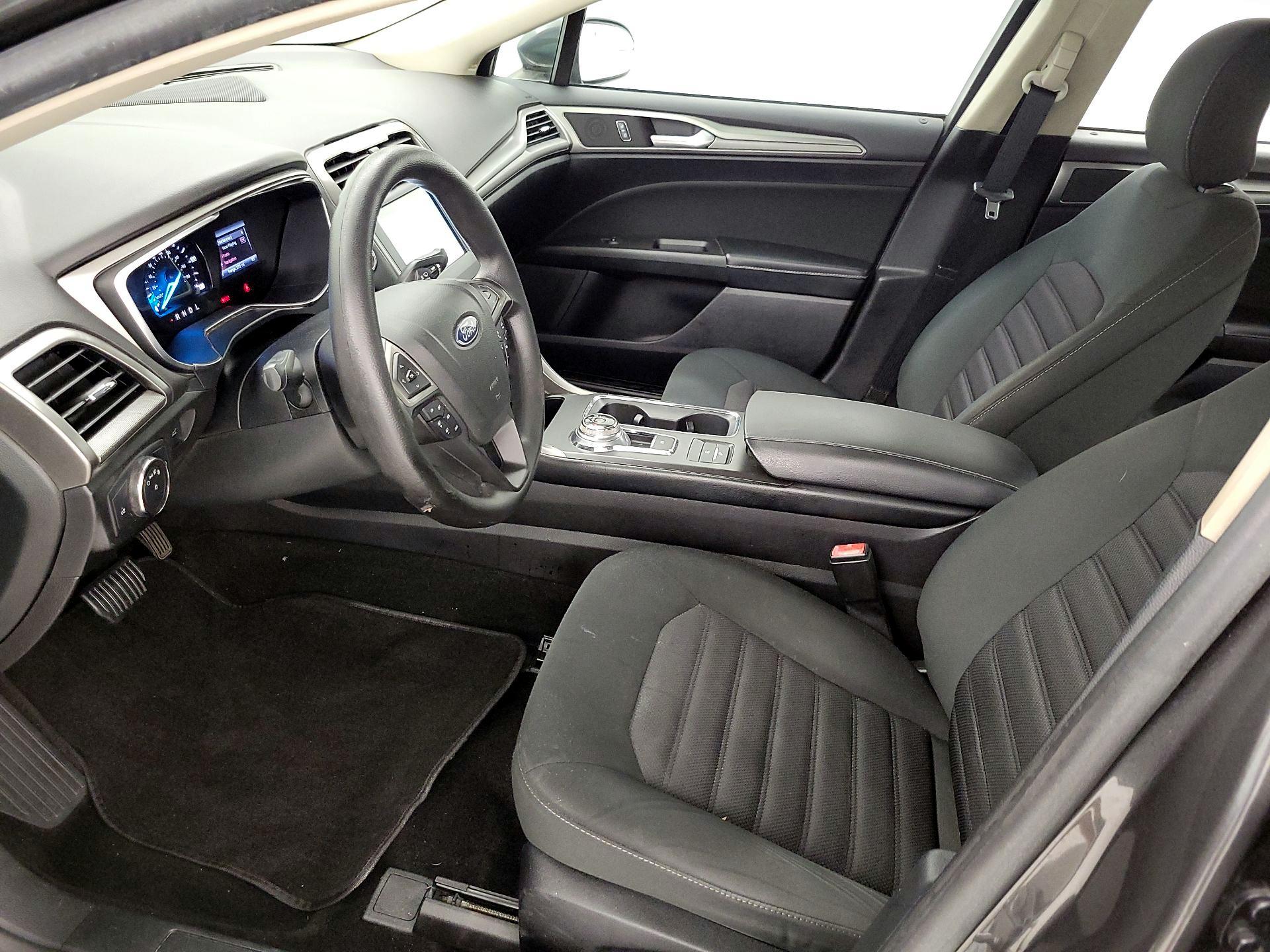 Thumbnail: 2018 Ford Fusion - 11