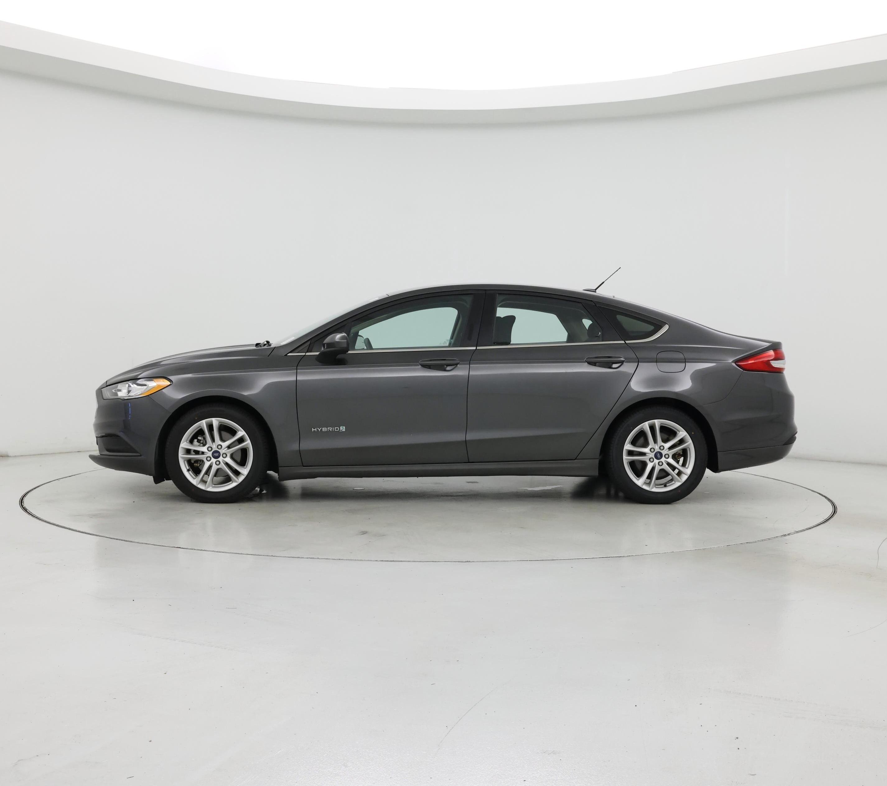 Thumbnail: 2018 Ford Fusion - 3