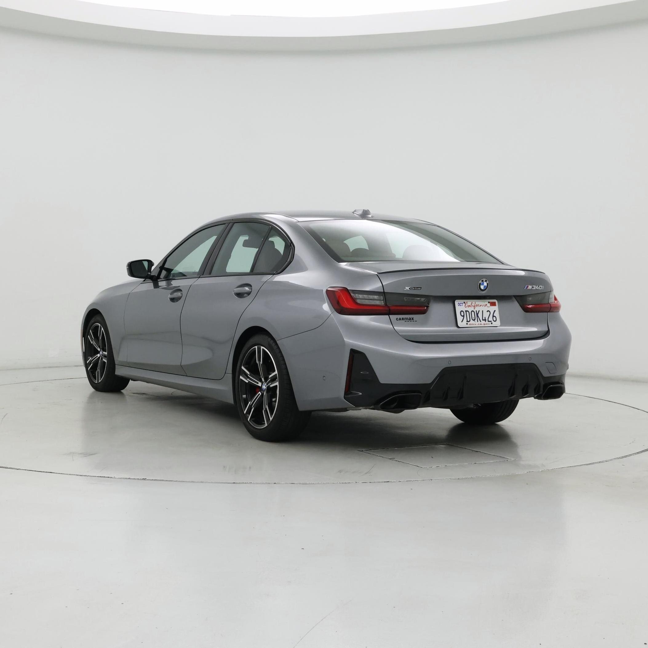 Thumbnail: 2023 BMW 3 Series - 2