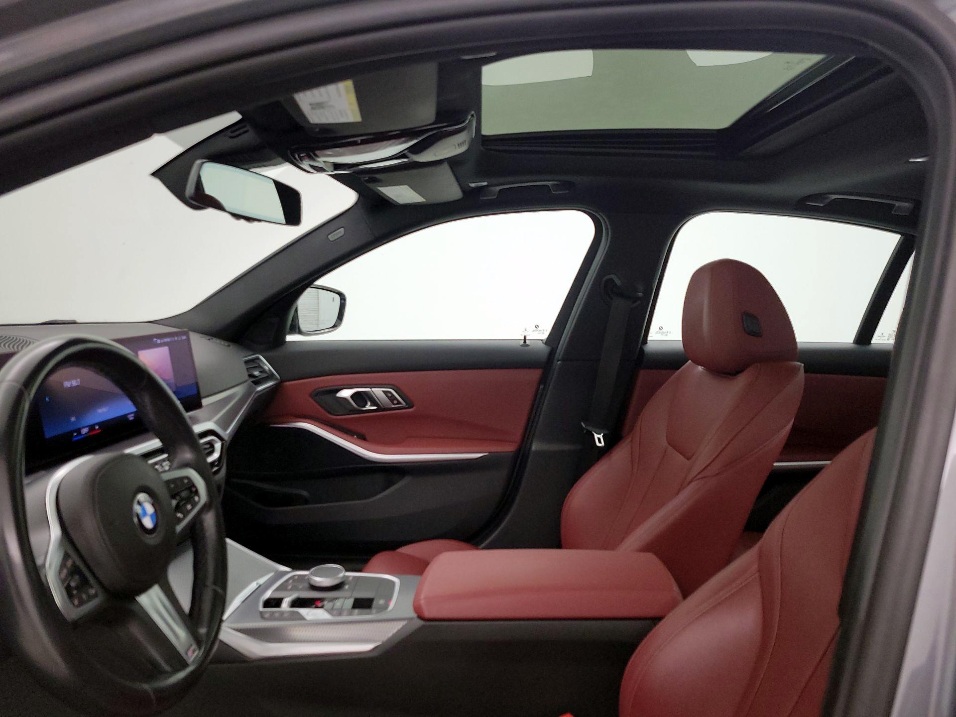 Thumbnail: 2023 BMW 3 Series - 20