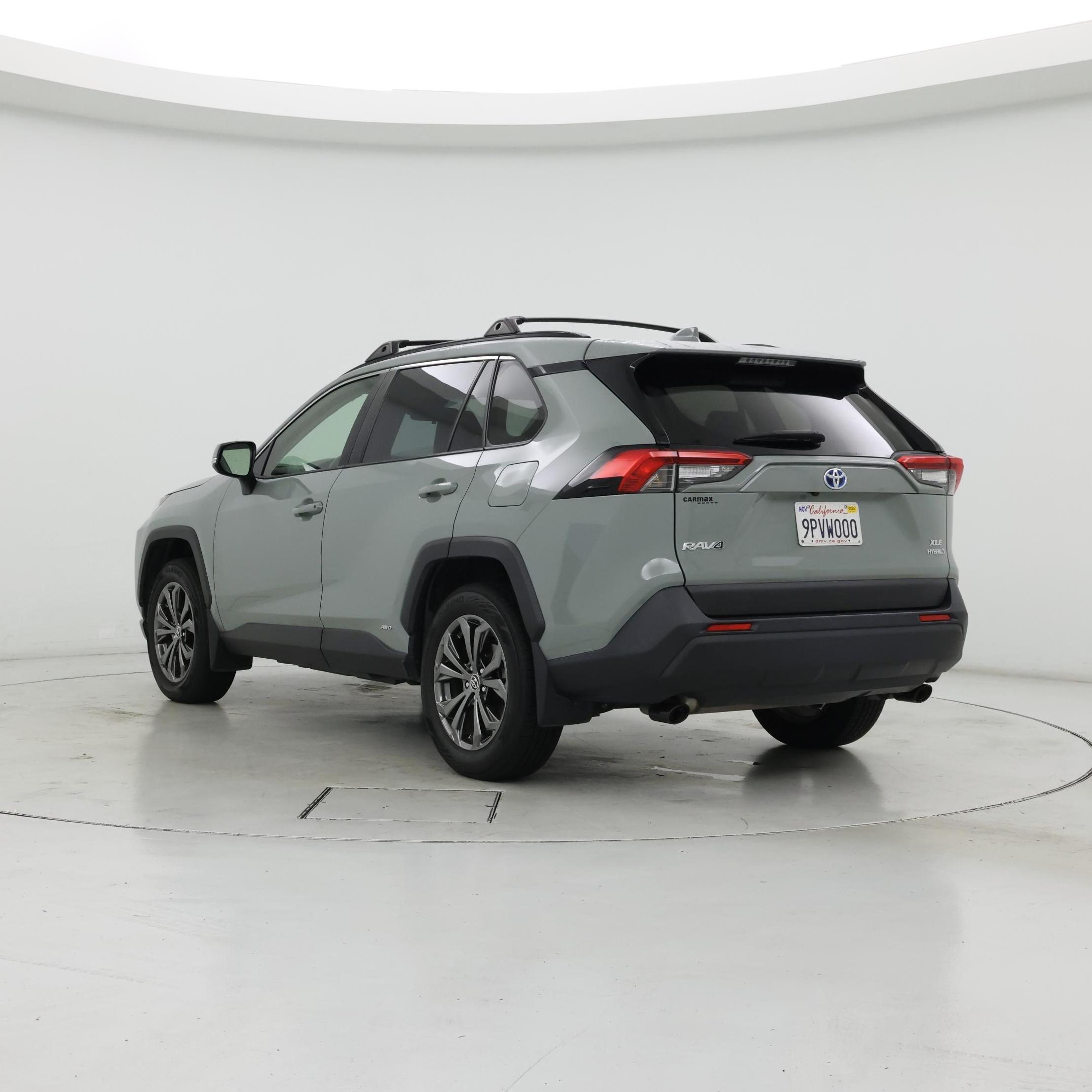 Thumbnail: 2022 Toyota RAV4 - 2