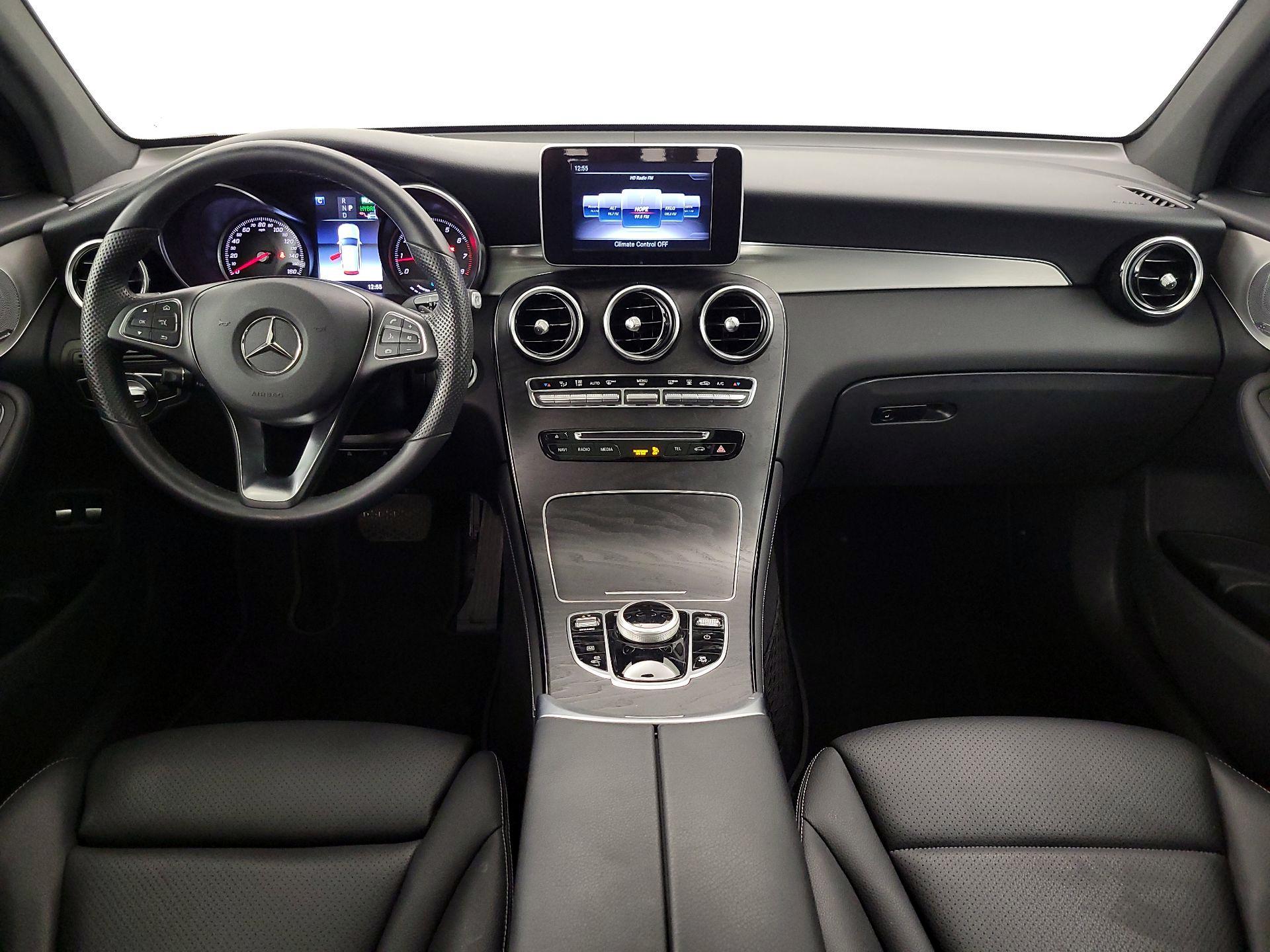 Thumbnail: 2019 Mercedes-Benz GLC - 9