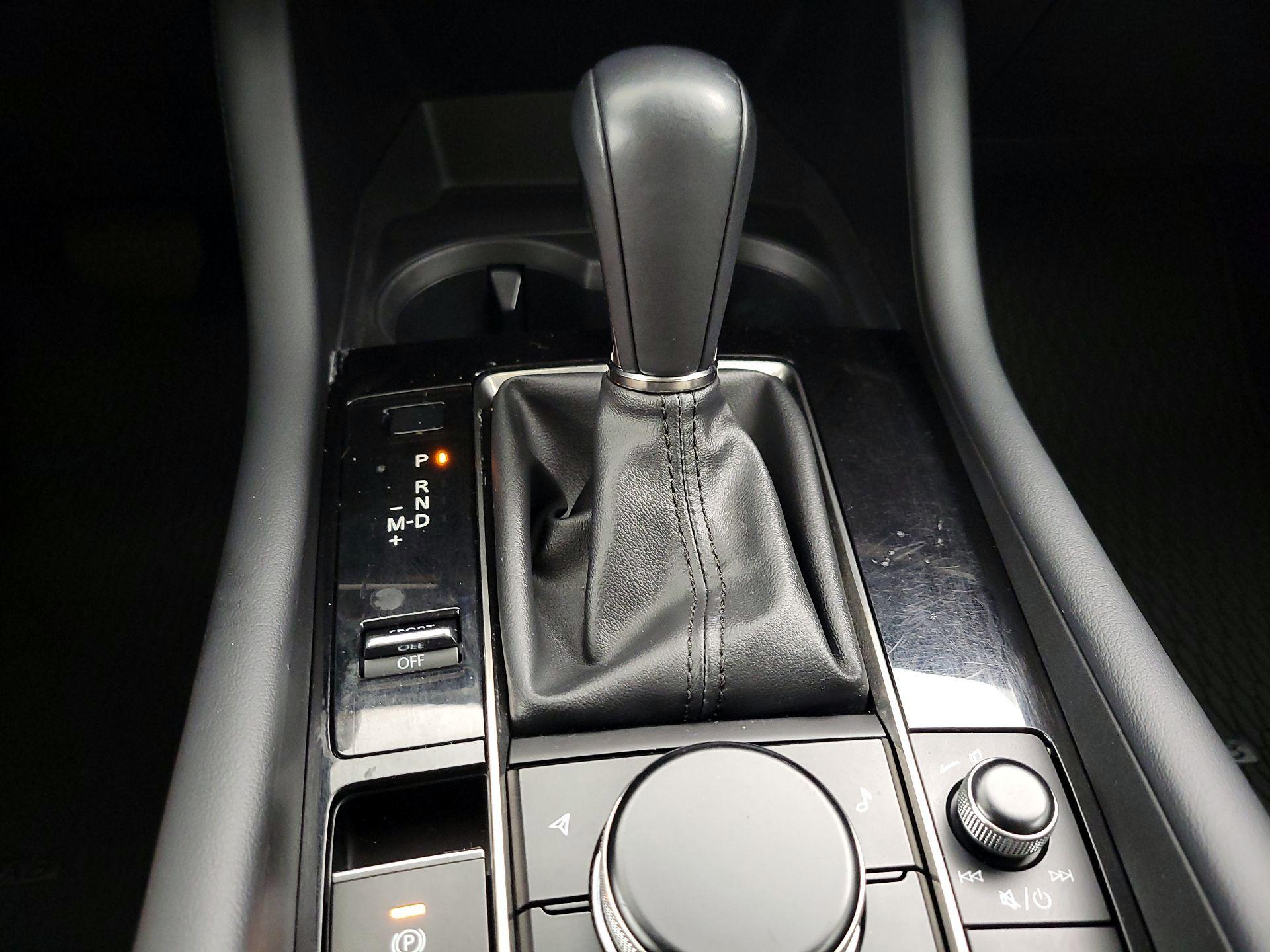 Thumbnail: 2022 Mazda Mazda3 - 18