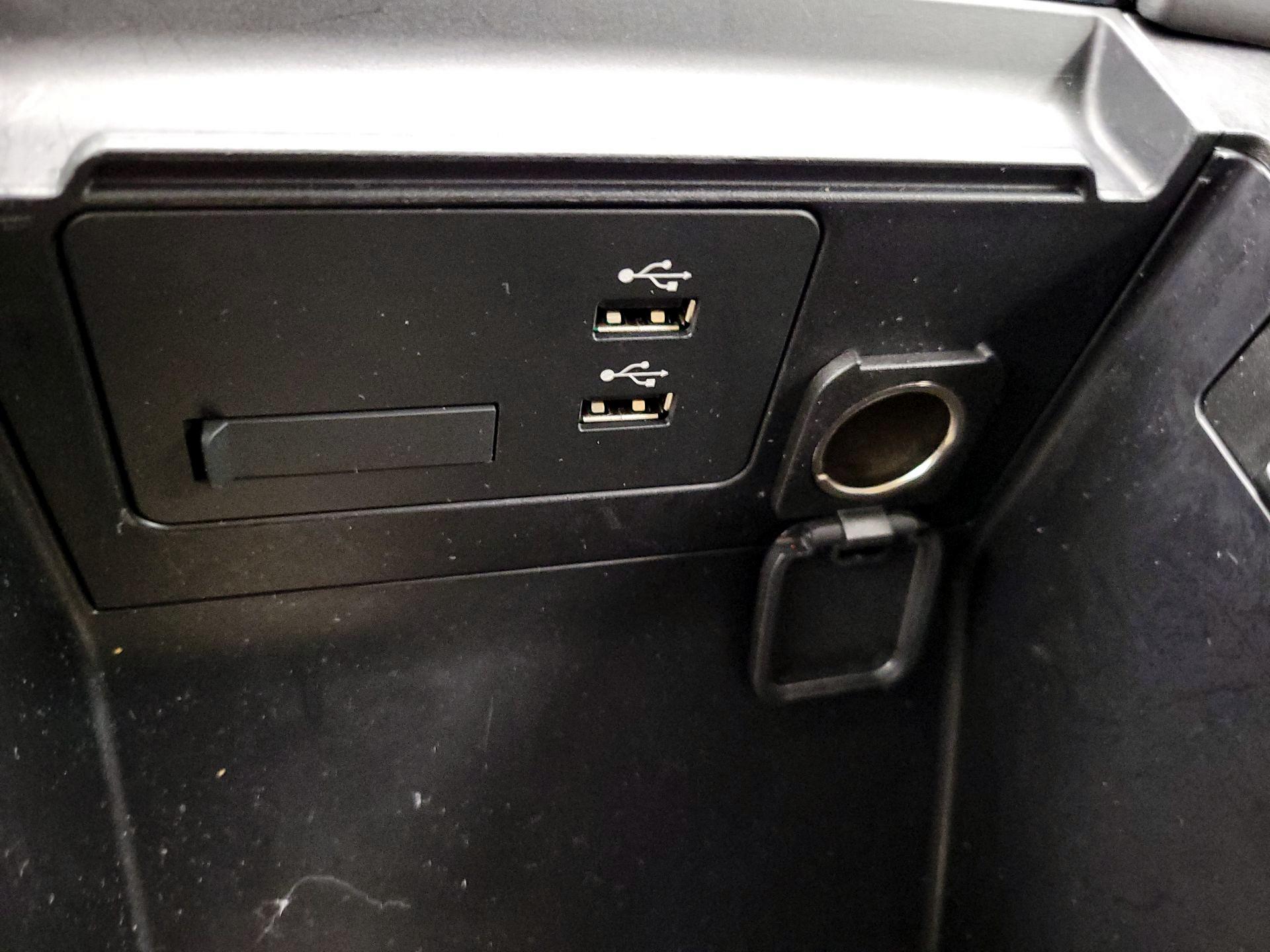 Thumbnail: 2022 Mazda Mazda3 - 19